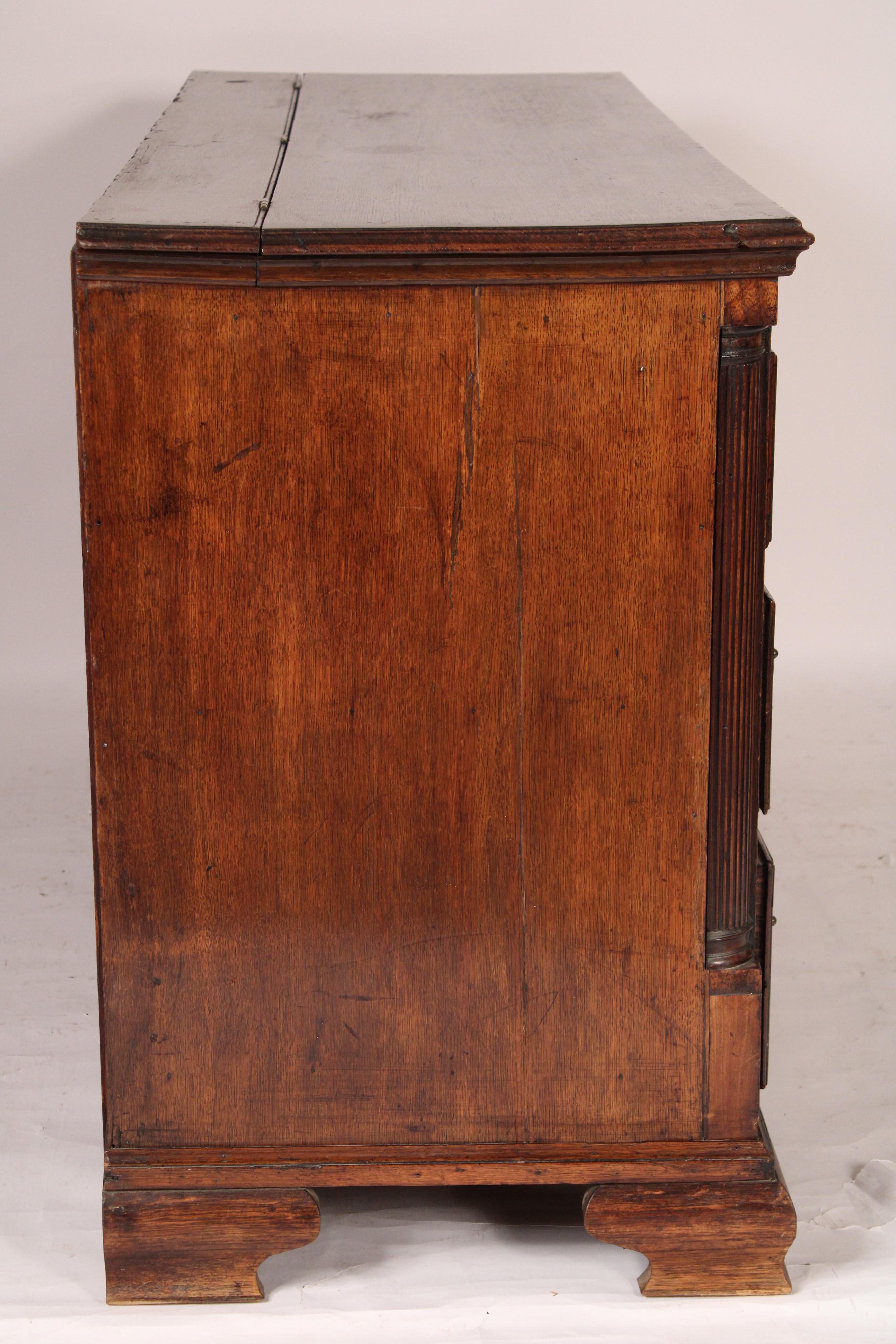 Antique George III Style Oak Sideboard In Good Condition For Sale In Laguna Beach, CA