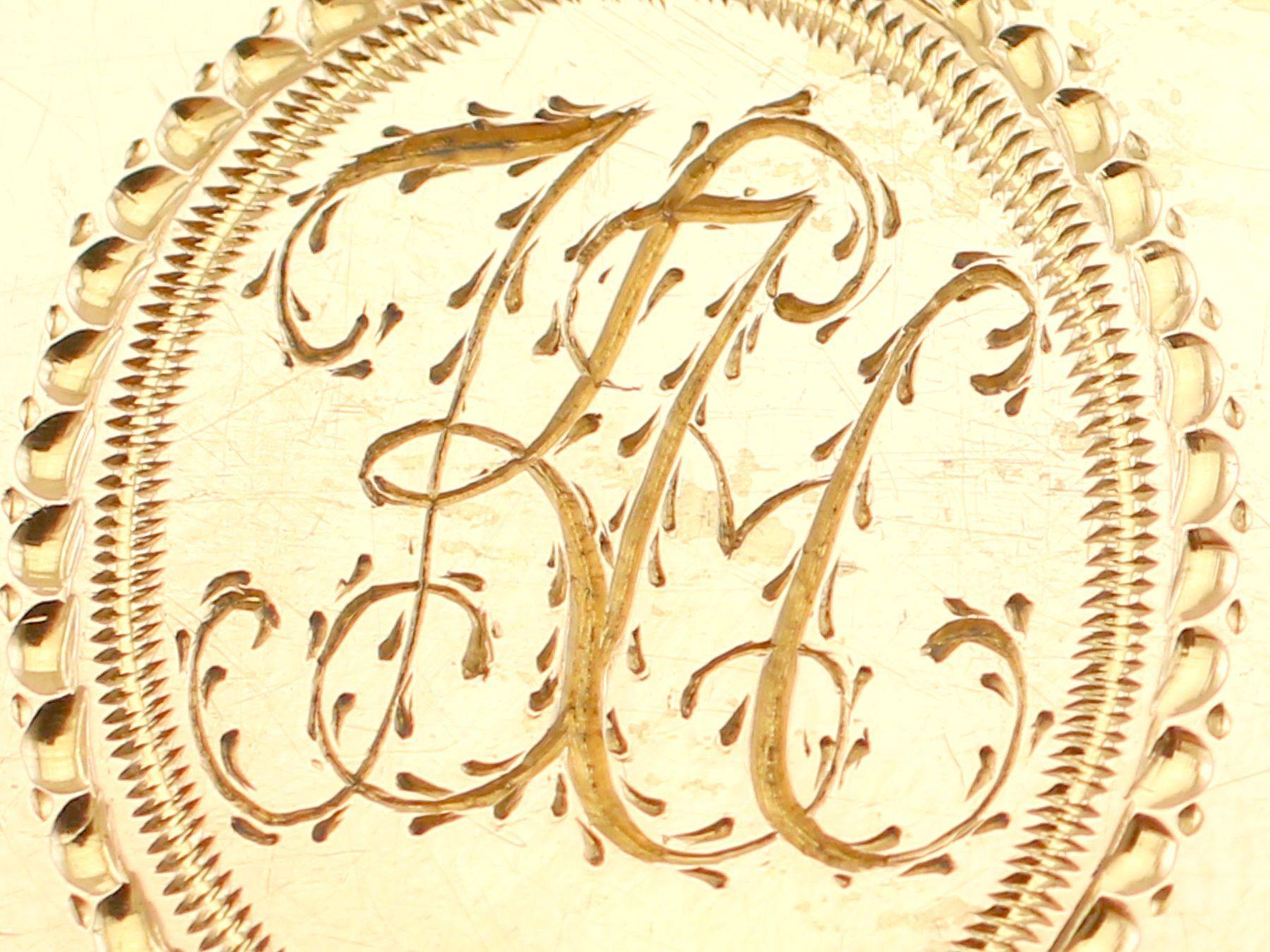 Ancien étui / support pour cure-dents en or jaune George III avec miroir en vente 4