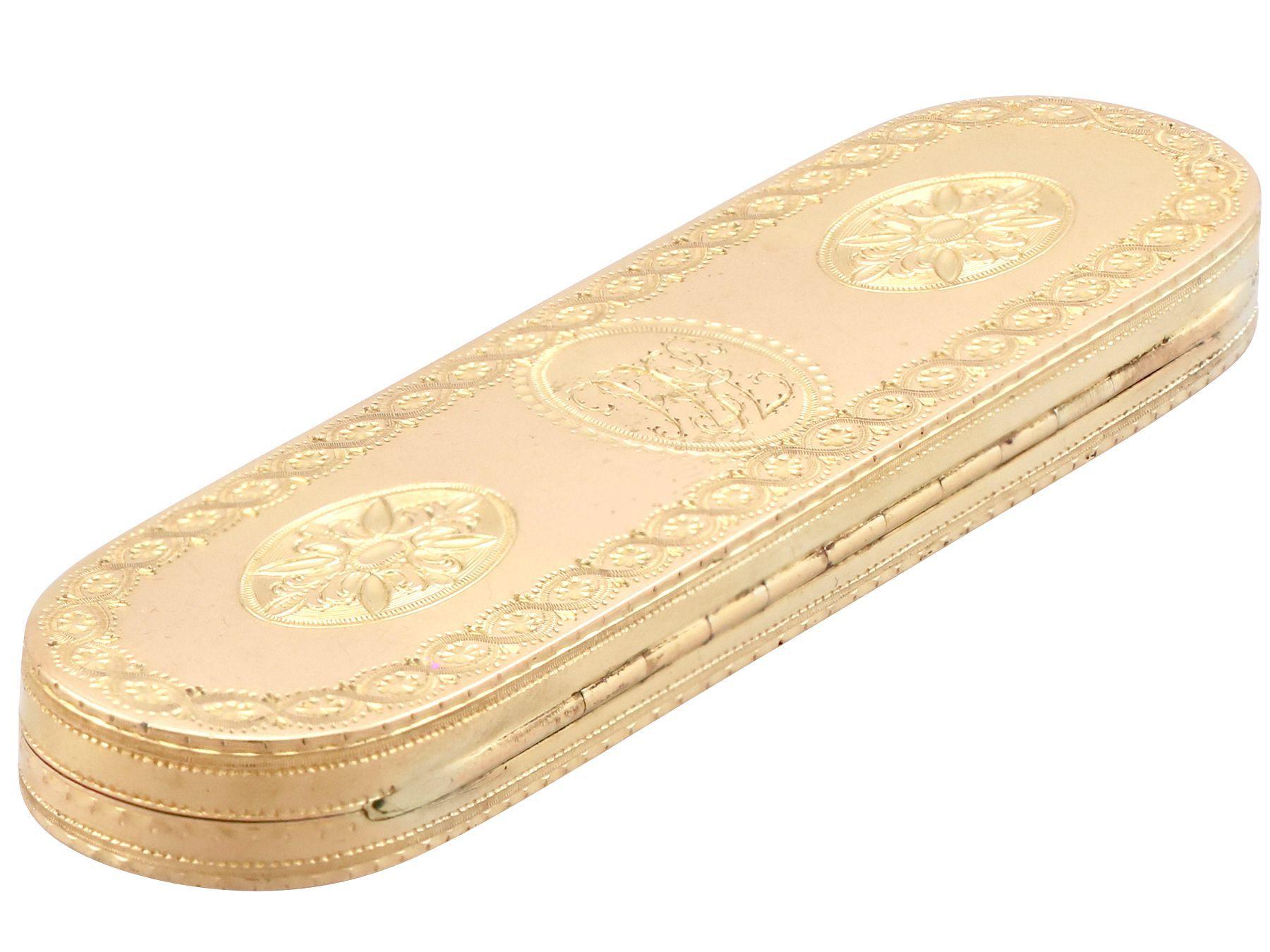 George III Georgian Yellow Gold Toothpick Case / Holder with Mirror For Sale