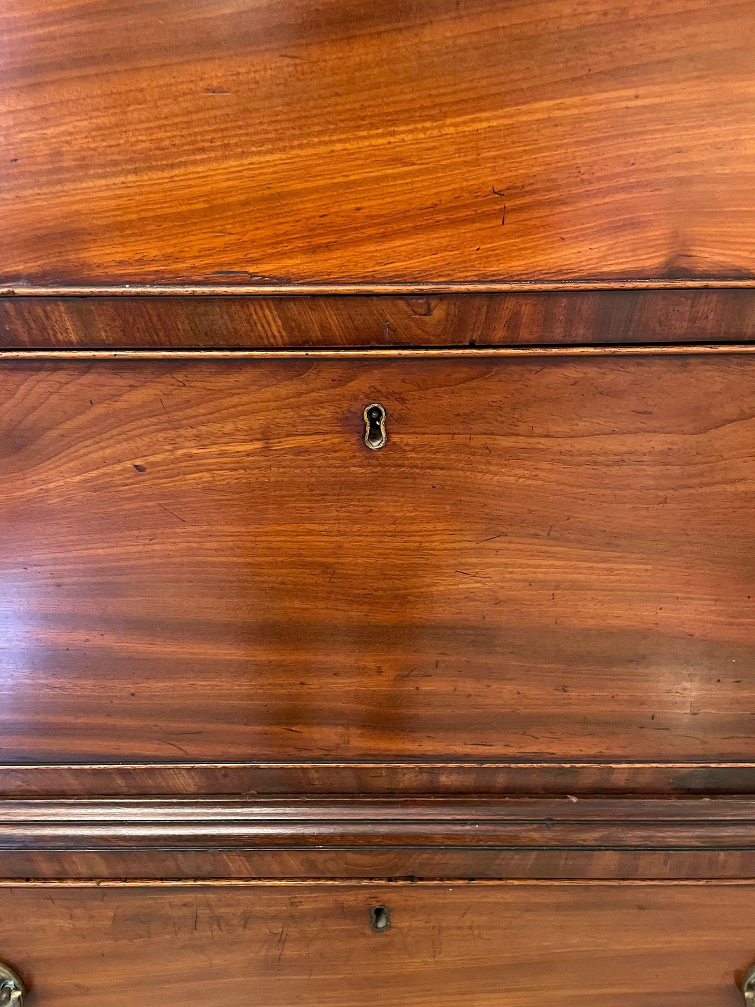 Antique George IIIl Quality Mahogany Chest on Chest For Sale 6