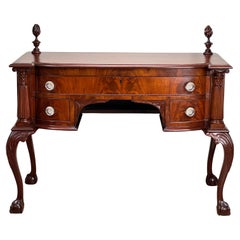 Ancien buffet Chippendale en acajou flammé George IV, vers Milieu du 19ème siècle