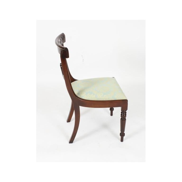 Ancienne table de salle à manger George IV et 6 chaises C1820 19ème siècle en vente 8