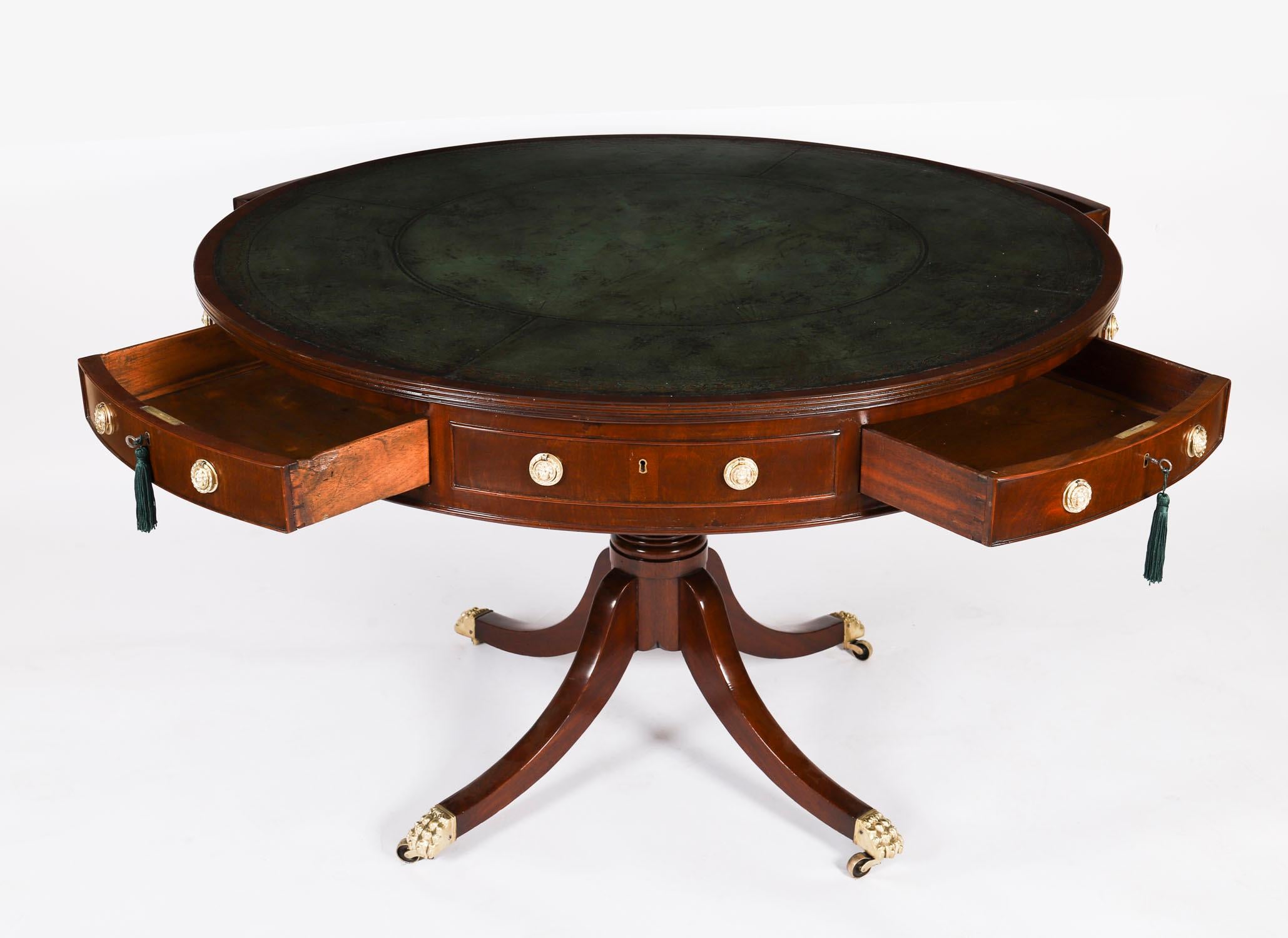 Antique George IV Flame Mahogany Library Drum Table 19th Century For Sale 8