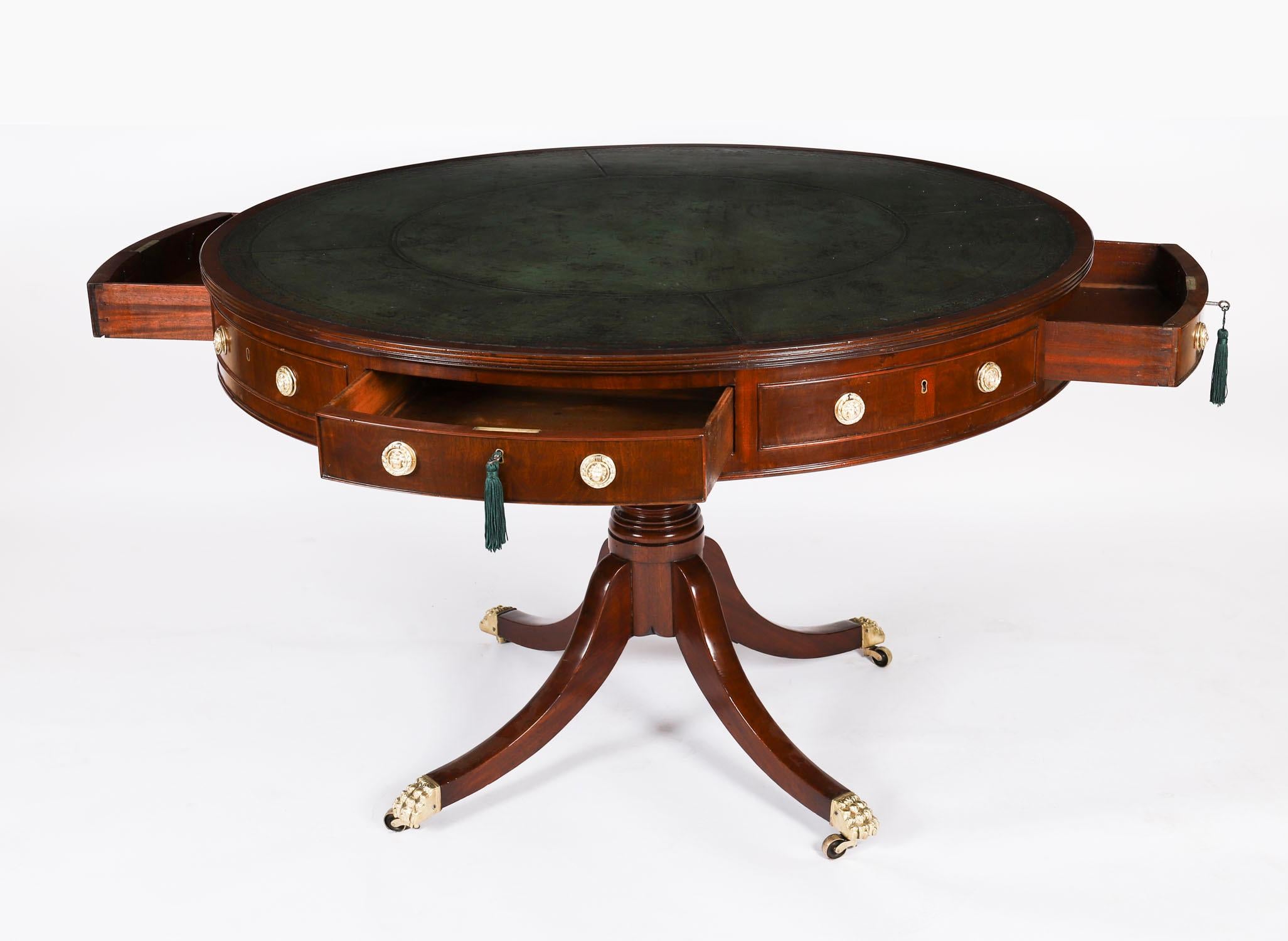 Antique George IV Flame Mahogany Library Drum Table 19th Century For Sale 14