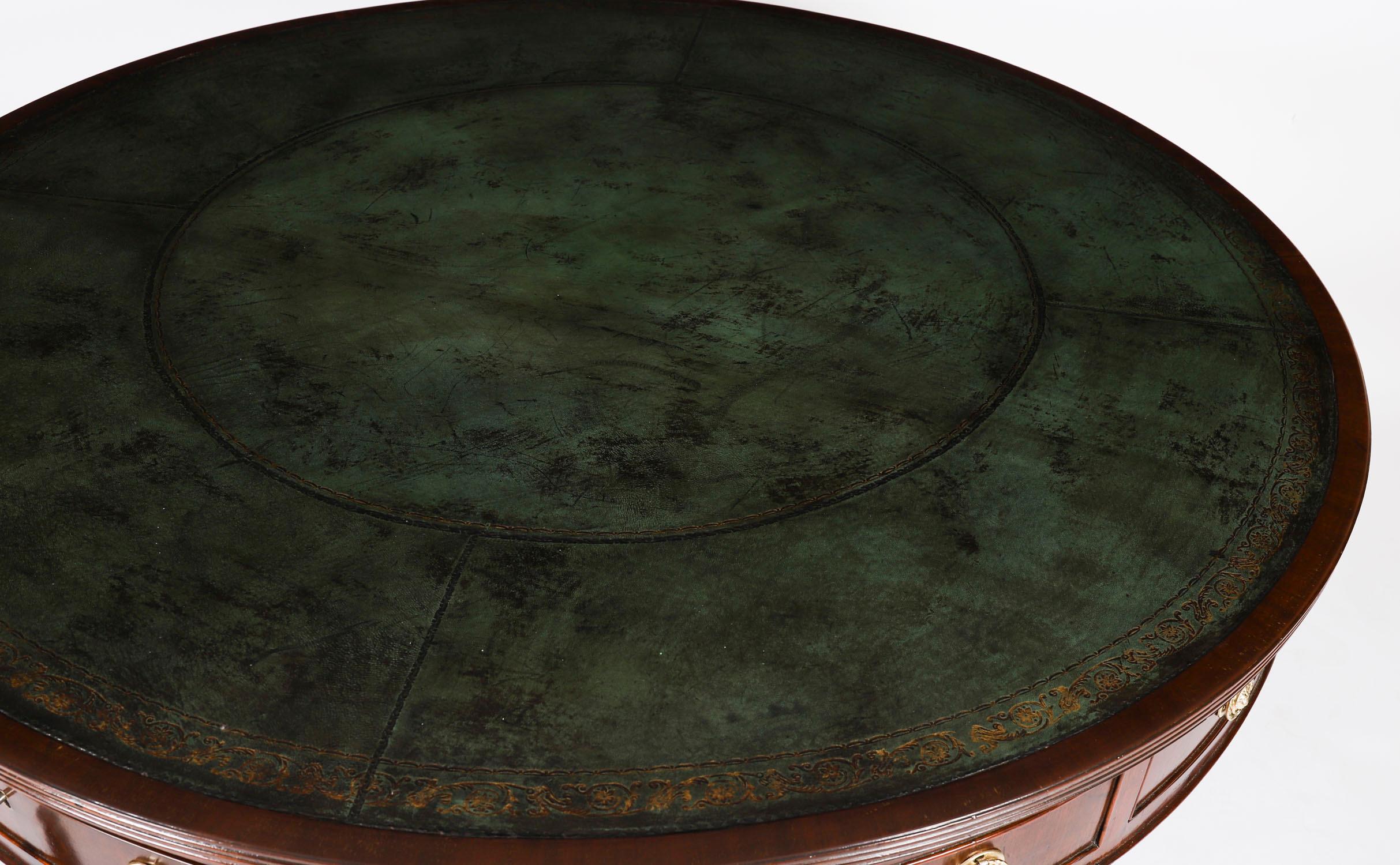 Antique George IV Flame Mahogany Library Drum Table 19th Century For Sale 3
