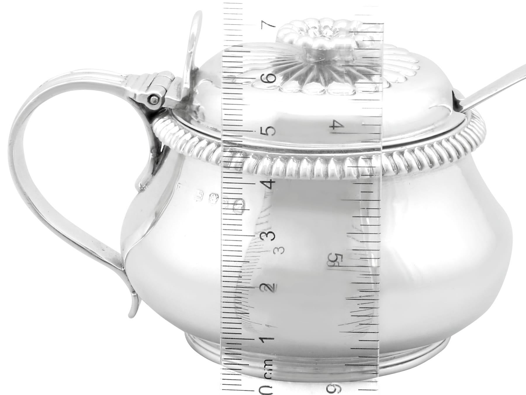 Antico vaso di senape in argento sterling di Giorgio IV in vendita 7