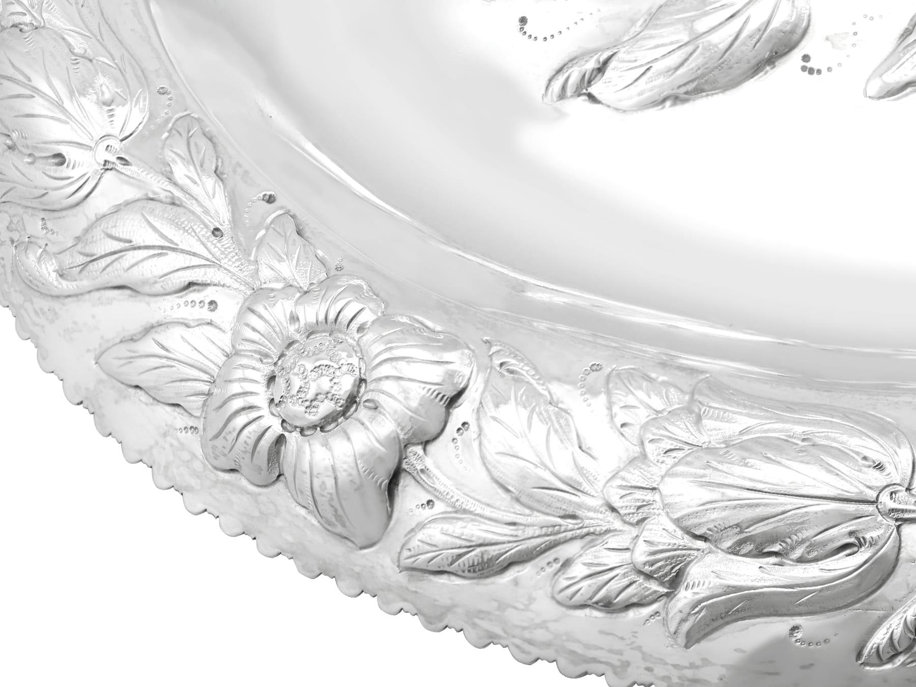 Antique George IV York Sterling Silver Platter/Tray/Centrepiece For Sale 1