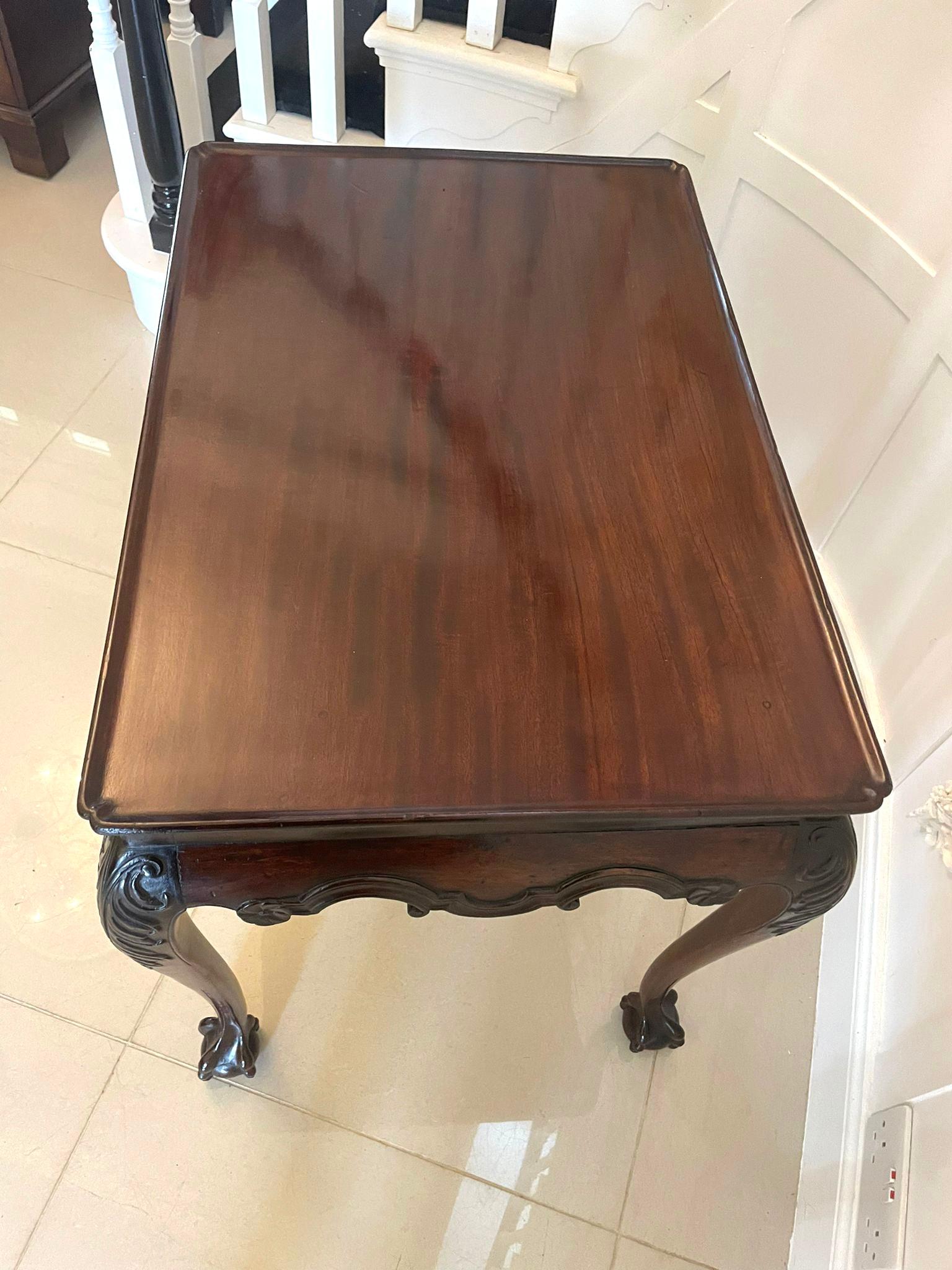 Antique George lII Quality Carved Mahogany Irish Silver Table In Good Condition For Sale In Suffolk, GB