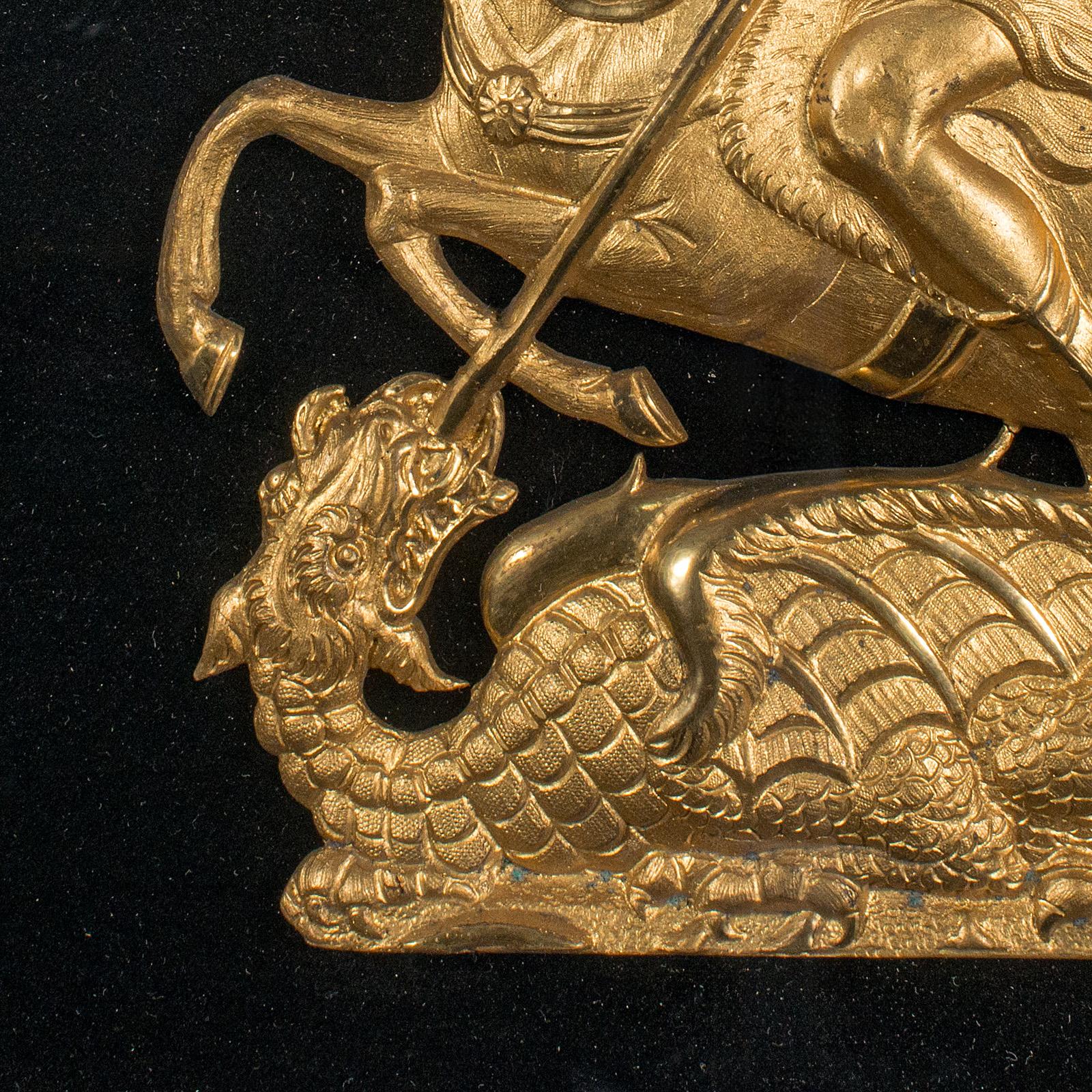Hêtre Ancienne plaque d'exposition George & The Dragon, anglaise, relief décoratif, Régence en vente