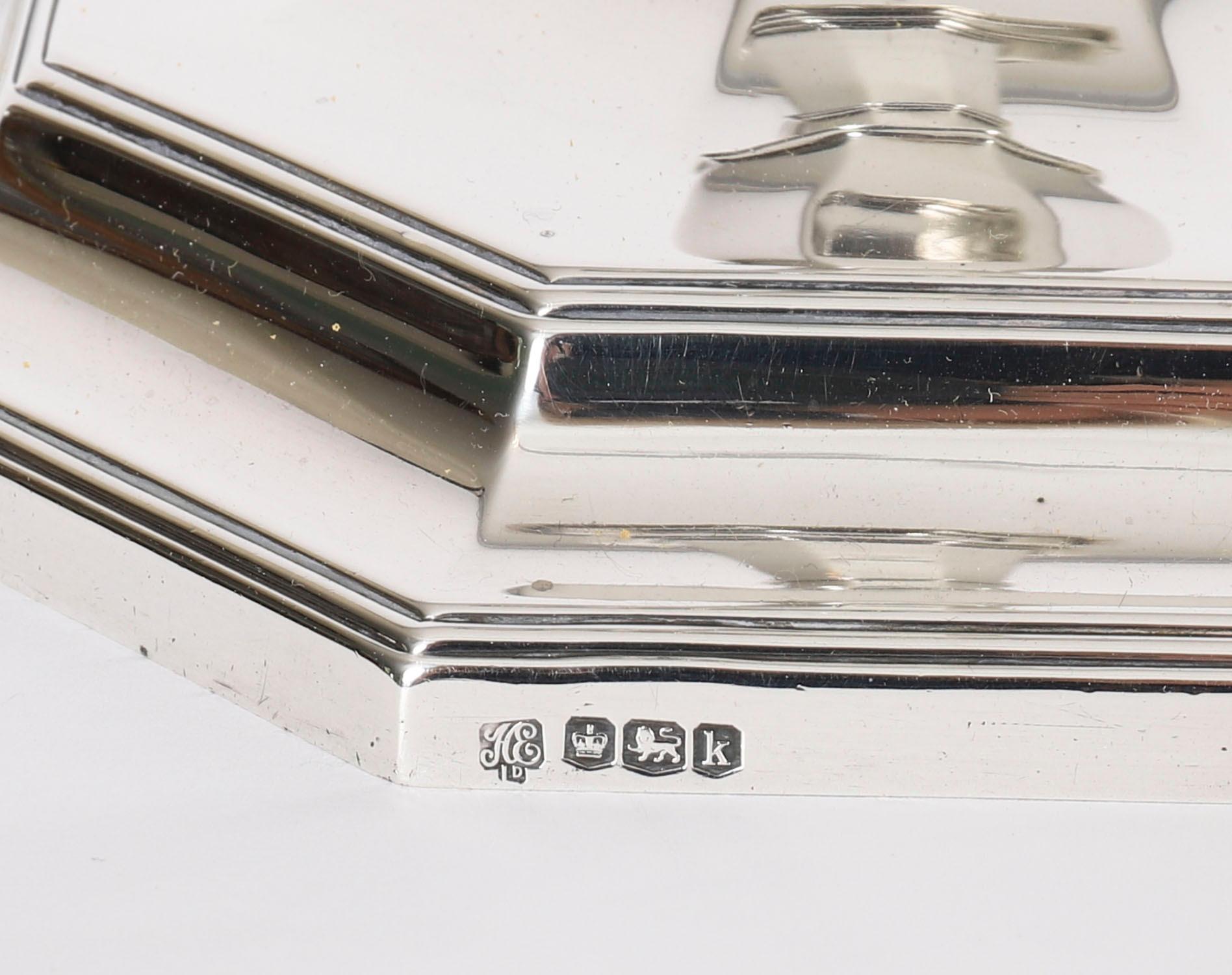 Antique George V Art Deco Sterling Silver Column Table Lamp Dated 1927 In Good Condition For Sale In London, GB