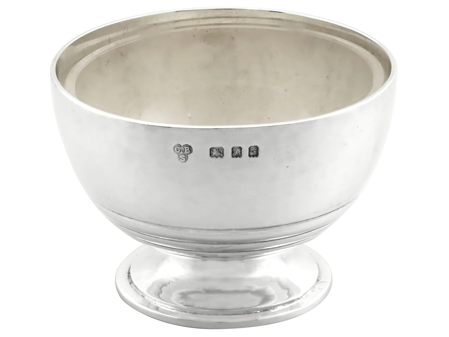 Antico set di condimenti in argento Sterling Art Deco di Giorgio V (1931) in vendita 3