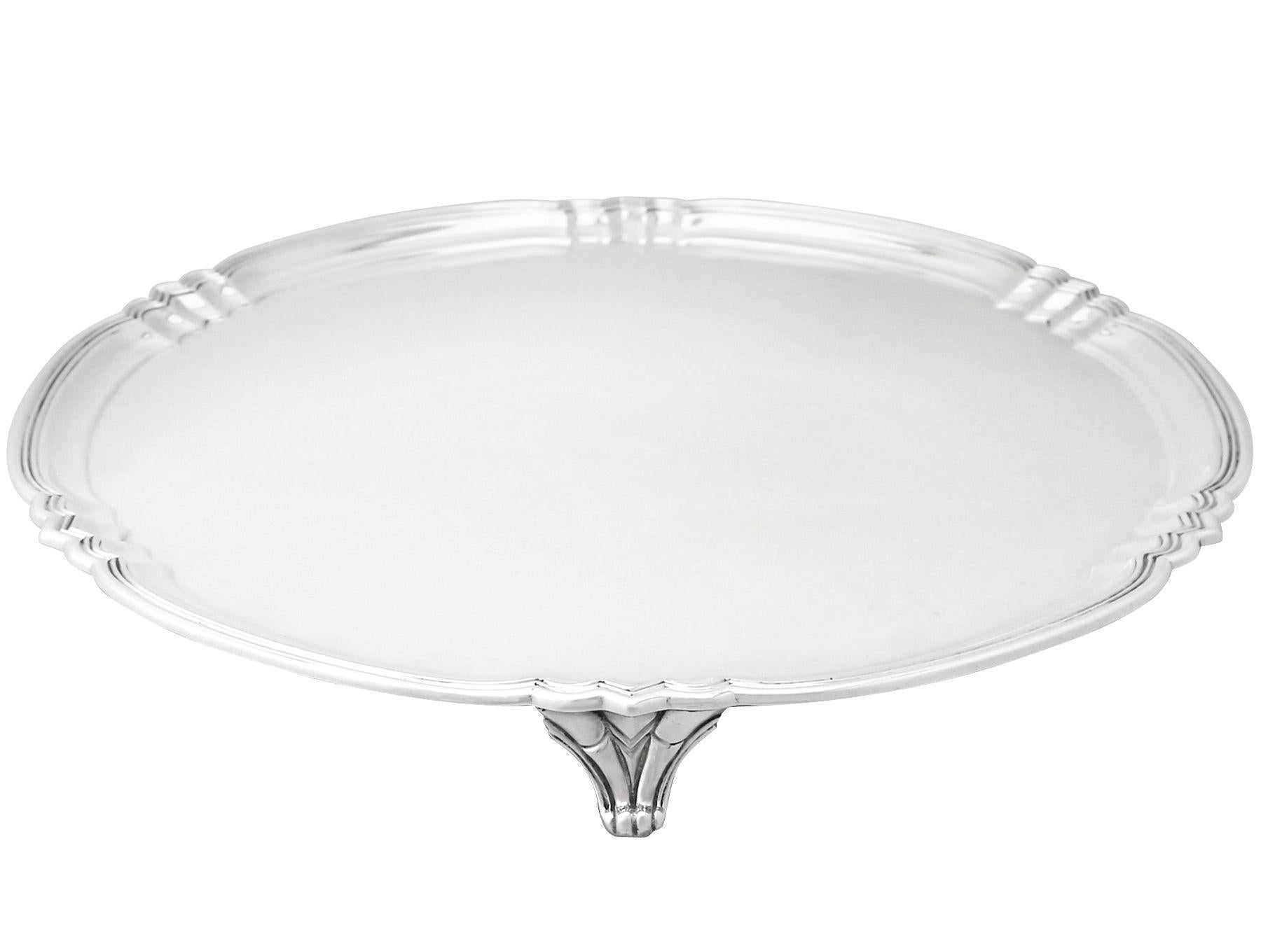 English George V Art Deco Style Sterling Silver Salver by Reid & Sons For Sale