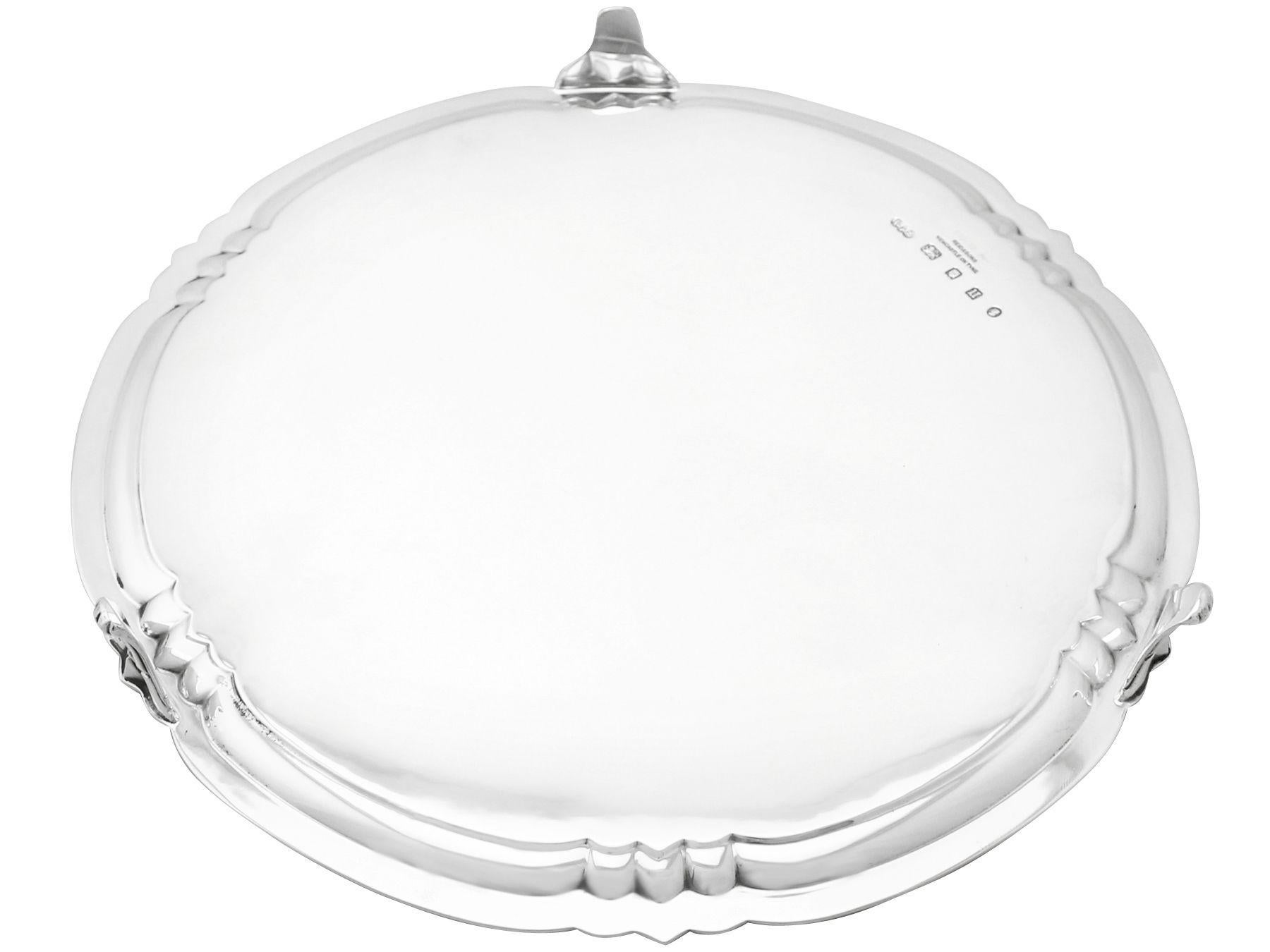 George V Art Deco Style Sterling Silver Salver by Reid & Sons For Sale 3