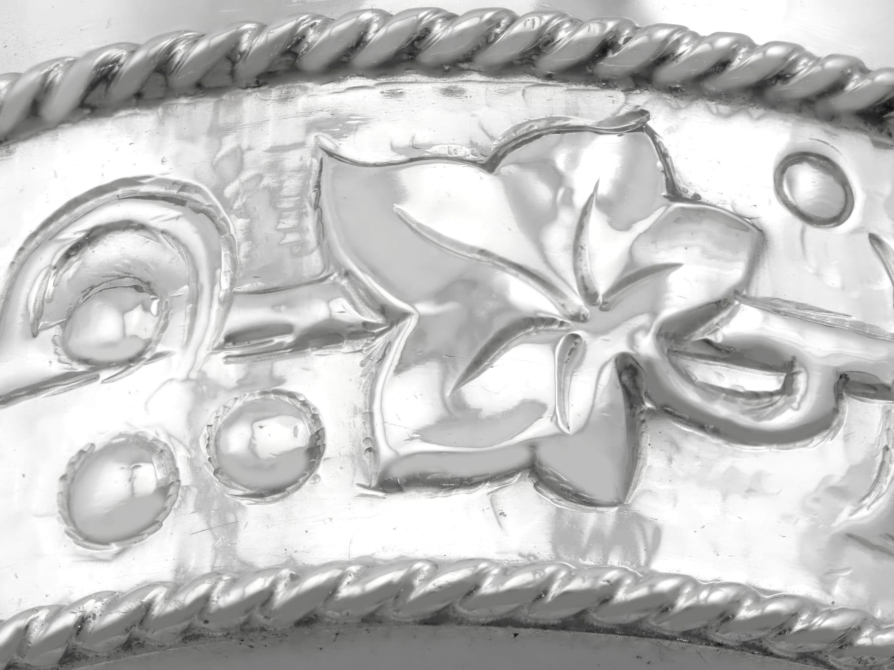 Early 20th Century Antique George V Arts & Crafts Style Sterling Silver Mug (1911) For Sale