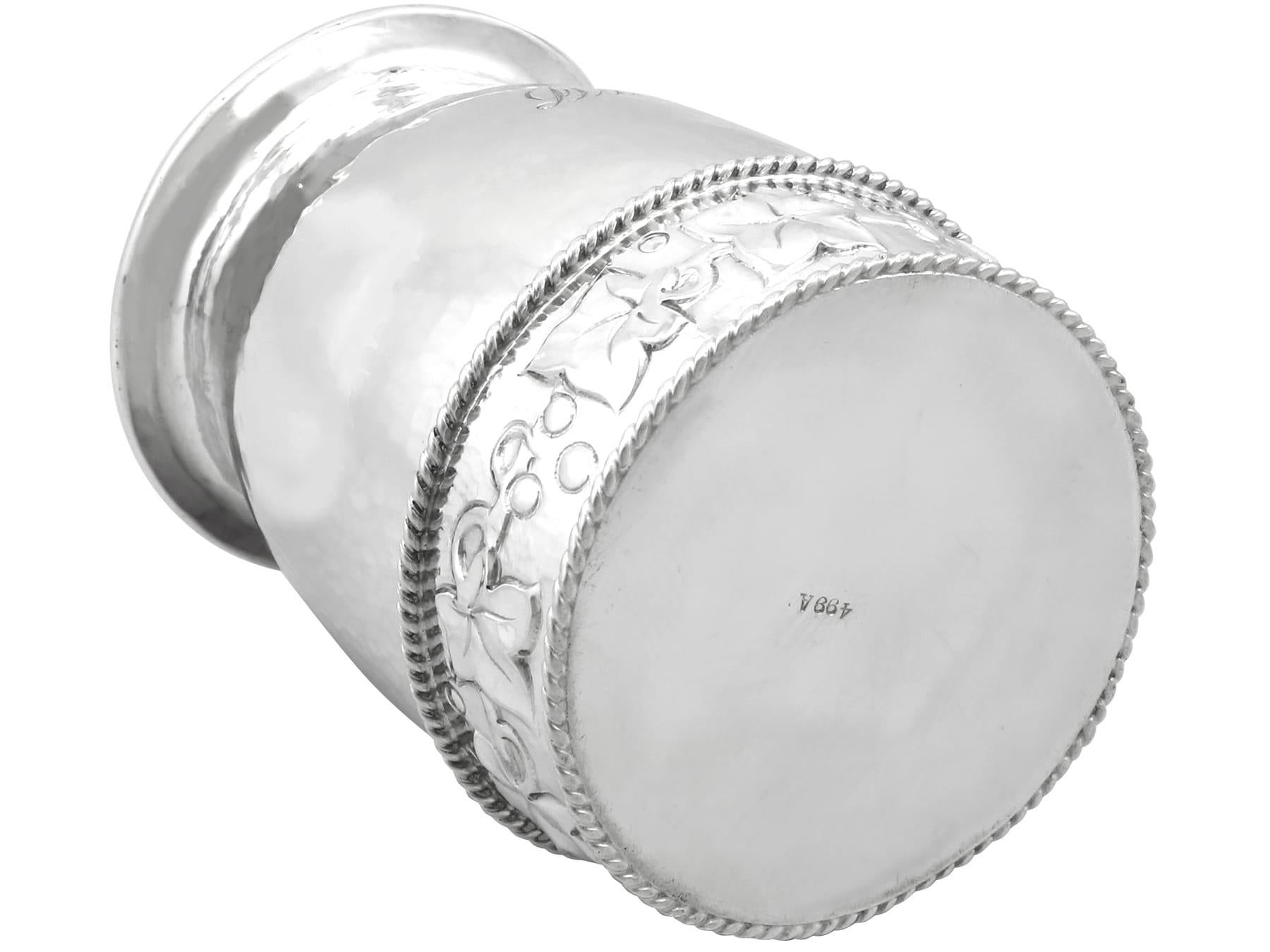 Antique George V Arts & Crafts Style Sterling Silver Mug (1911) For Sale 3