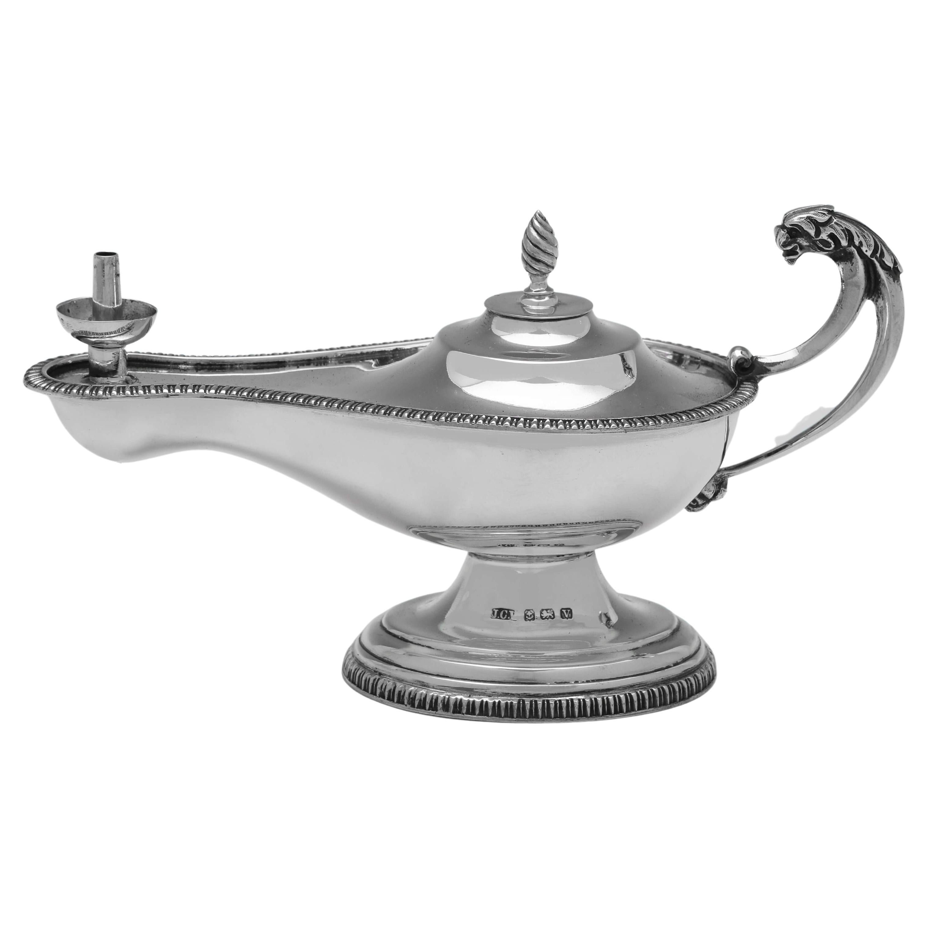 Ancienne lampe Aladdin's Lamp d'époque George V en argent sterling, 1920 en vente