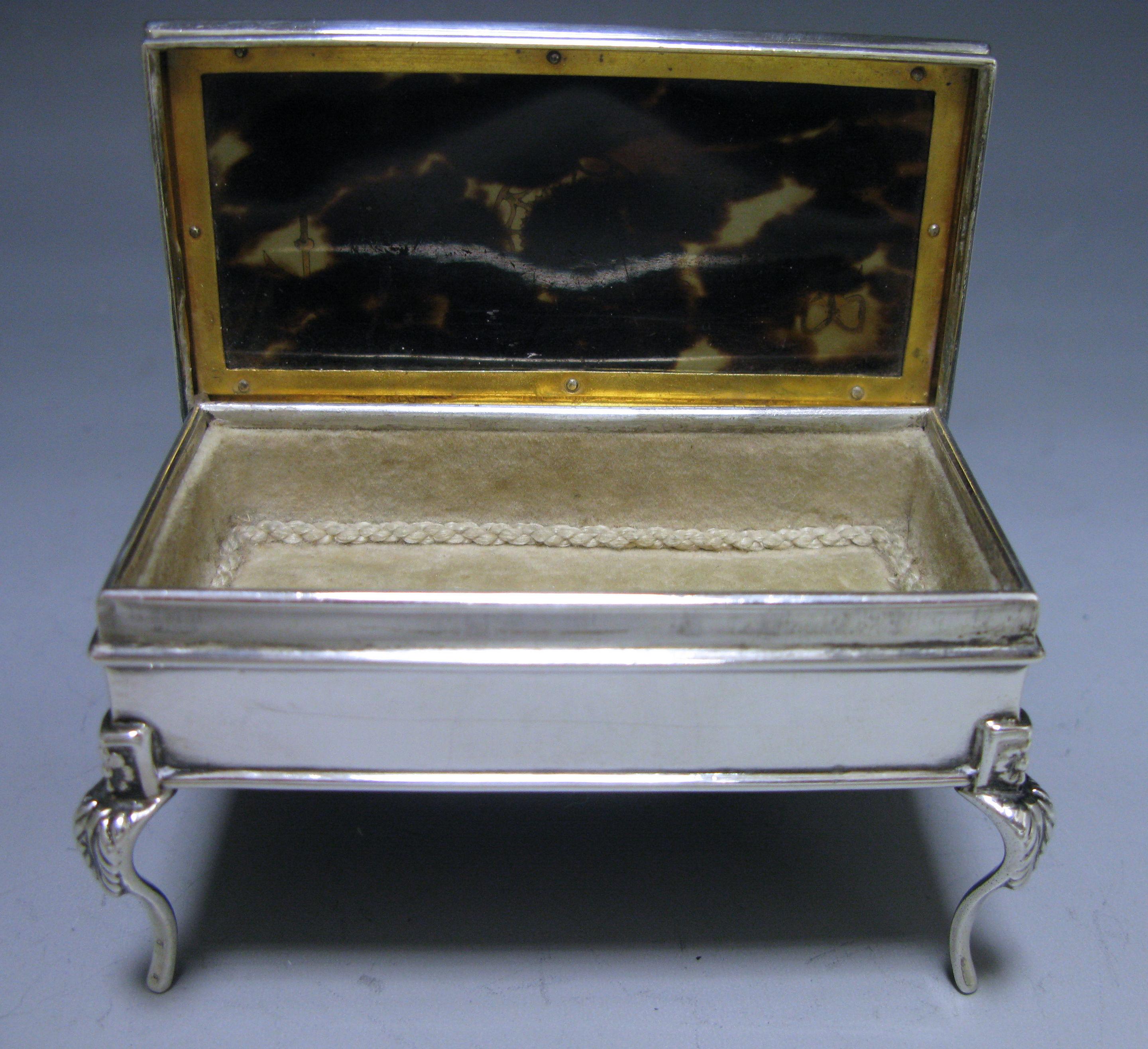 Antique George V Silver and Tortoiseshell Trinket Jewellery Box In Good Condition For Sale In London, GB