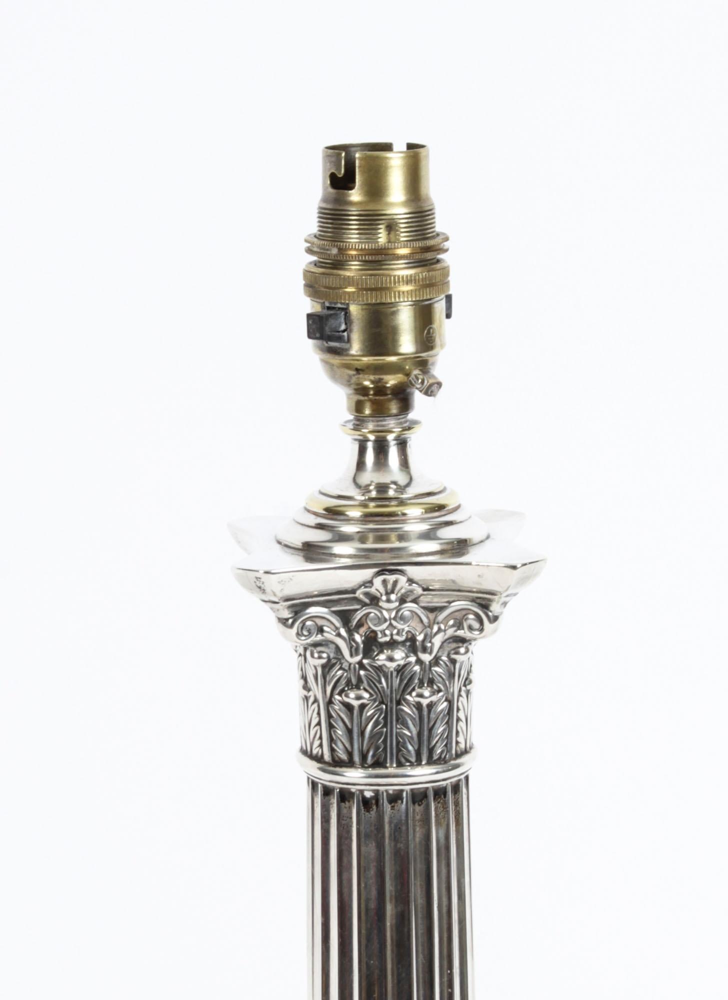 Antique George V Sterling Silver Corinthian Column Table Lamp Hallmarked, 1928 In Good Condition In London, GB