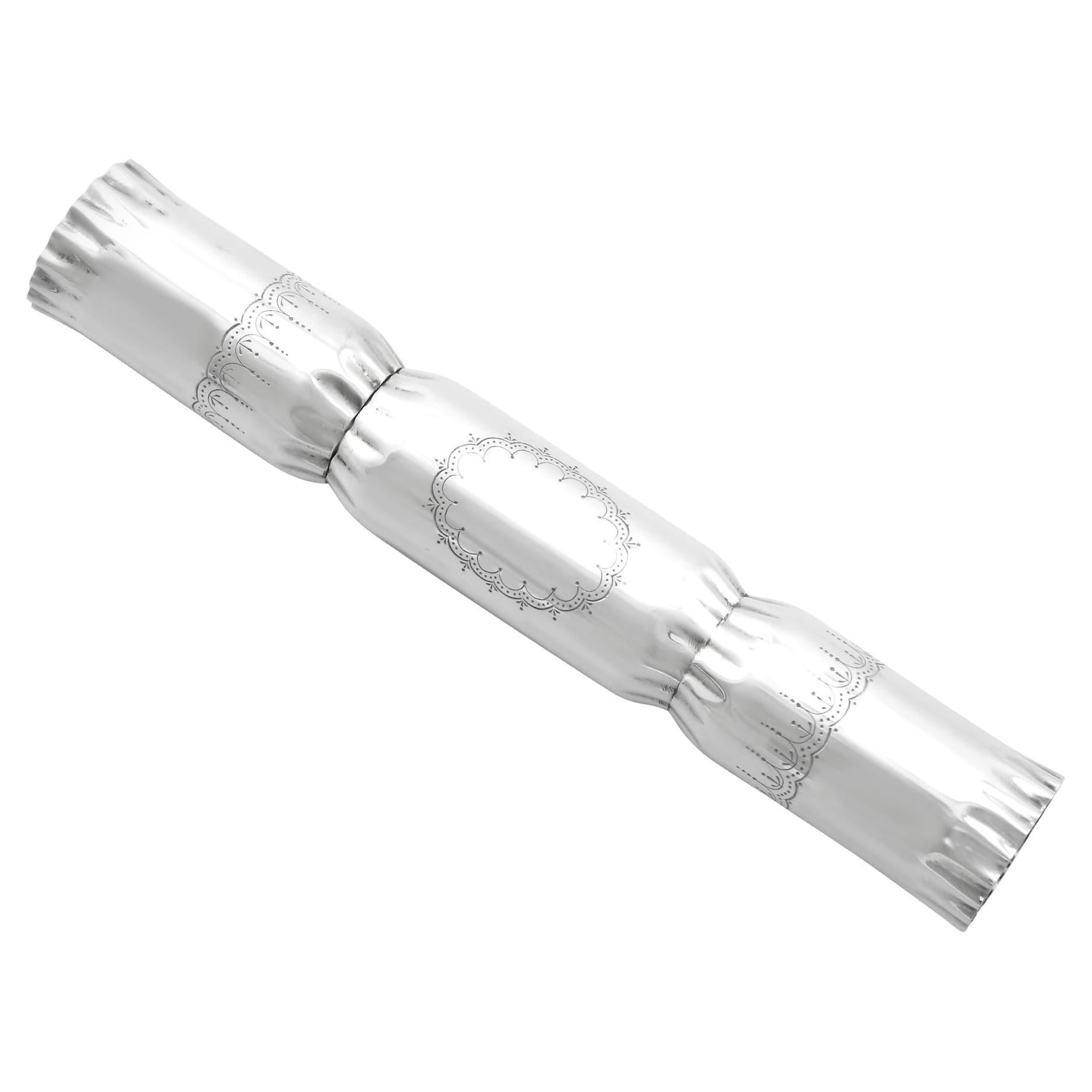 Antico portafilo "Cracker" in argento sterling di Giorgio V