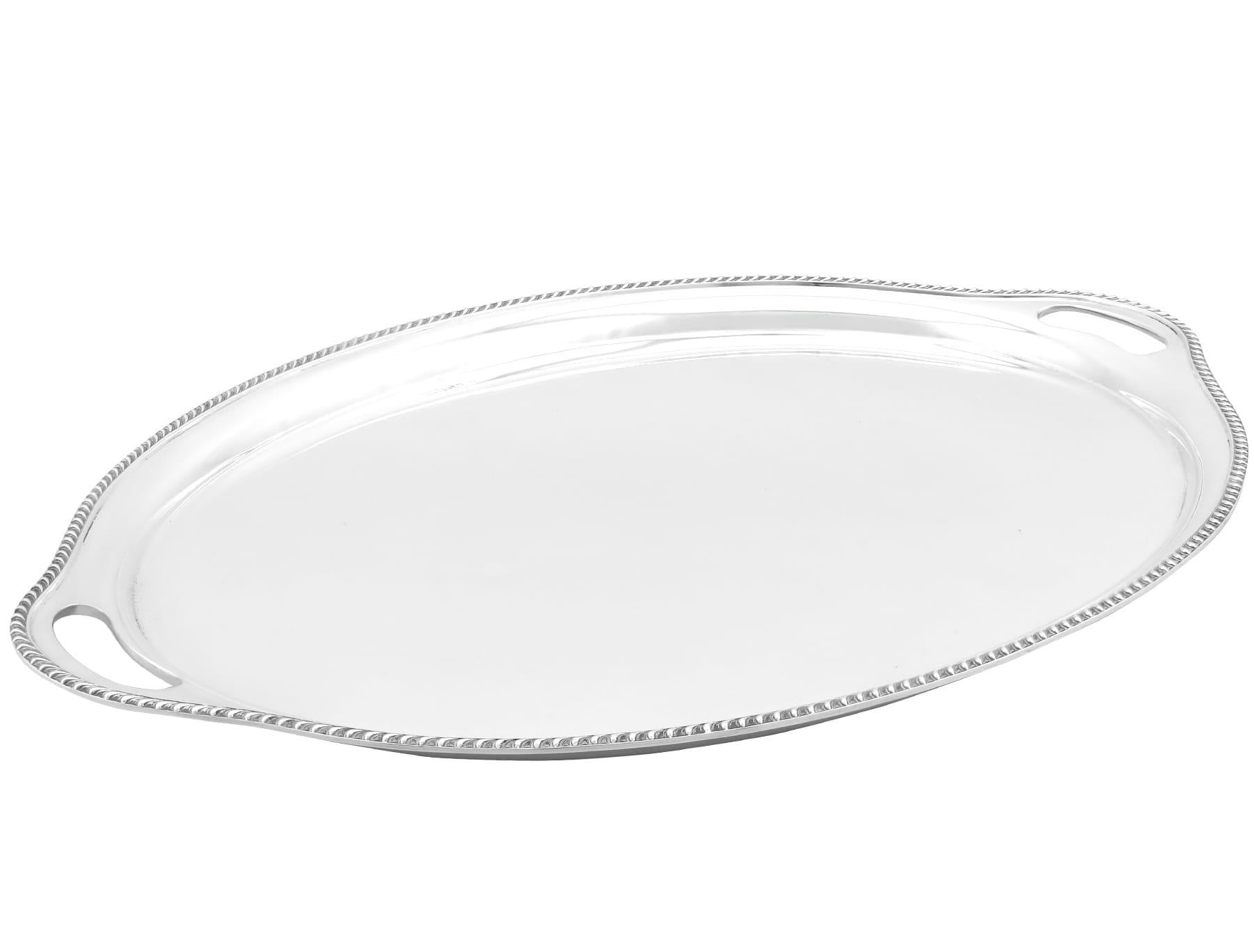 Bandeja para bebidas antigua de plata de ley de Jorge V (1931) Inglés en venta