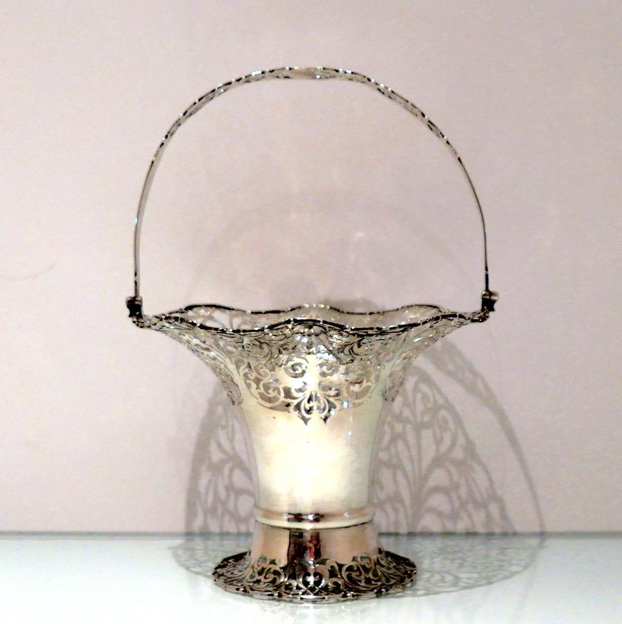 British Antique George V Sterling Silver Flower Basket London 1911 Henry Birks & Sons For Sale