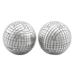 Antique poivrière de balle de golf en argent sterling George V (1922)