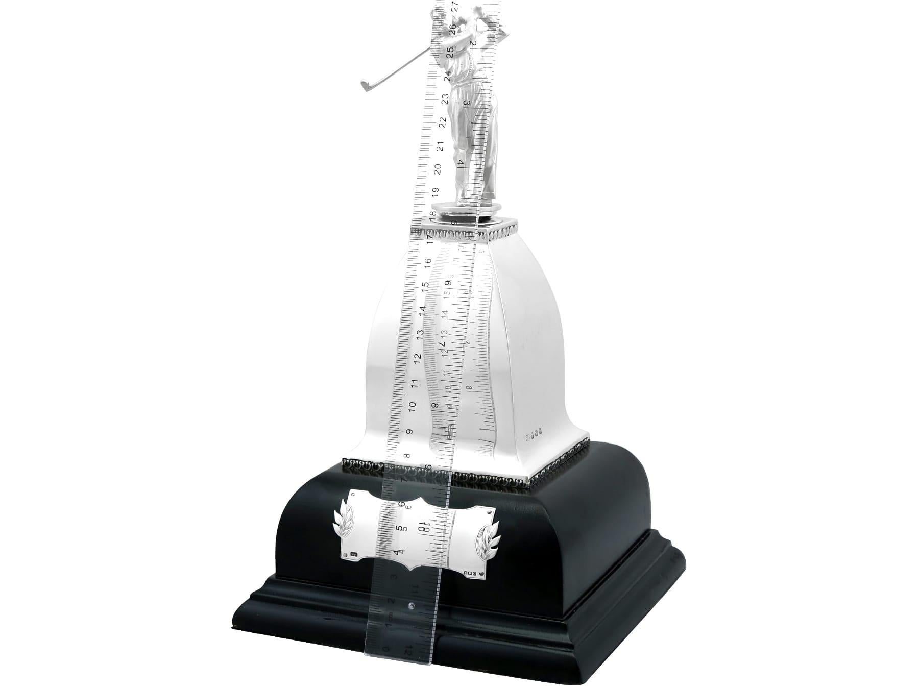 Trofeo de presentación de golf antiguo de plata de ley en venta 4