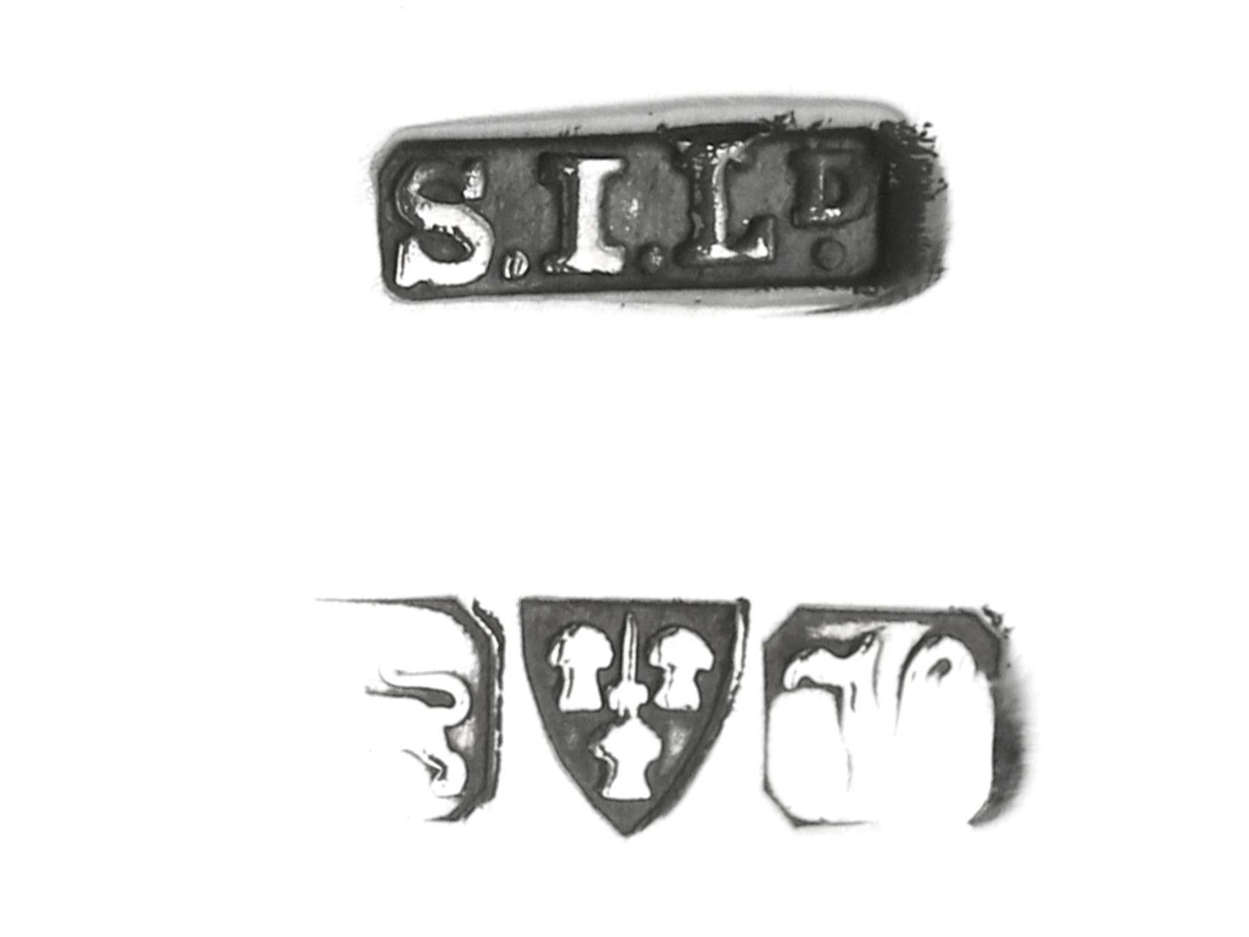 Argento Stokes & Ireland Ltd, antica borraccia in argento sterling in vendita