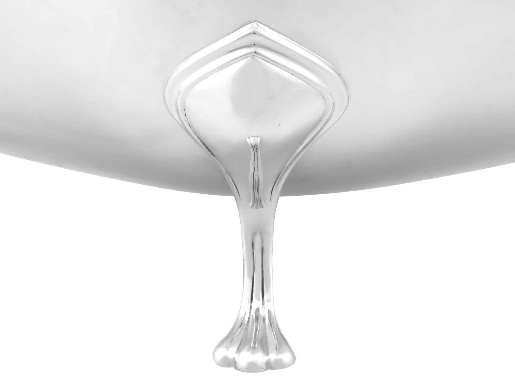 Antique George V Sterling Silver Presentation Bowl / Centrepiece For Sale 3