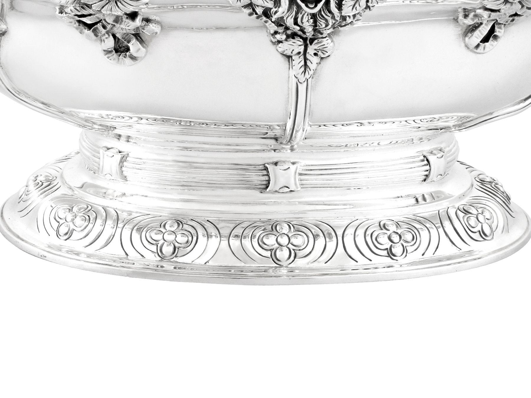 Wakely & Wheeler Antique Sterling Silver Presentation Bowl For Sale 1