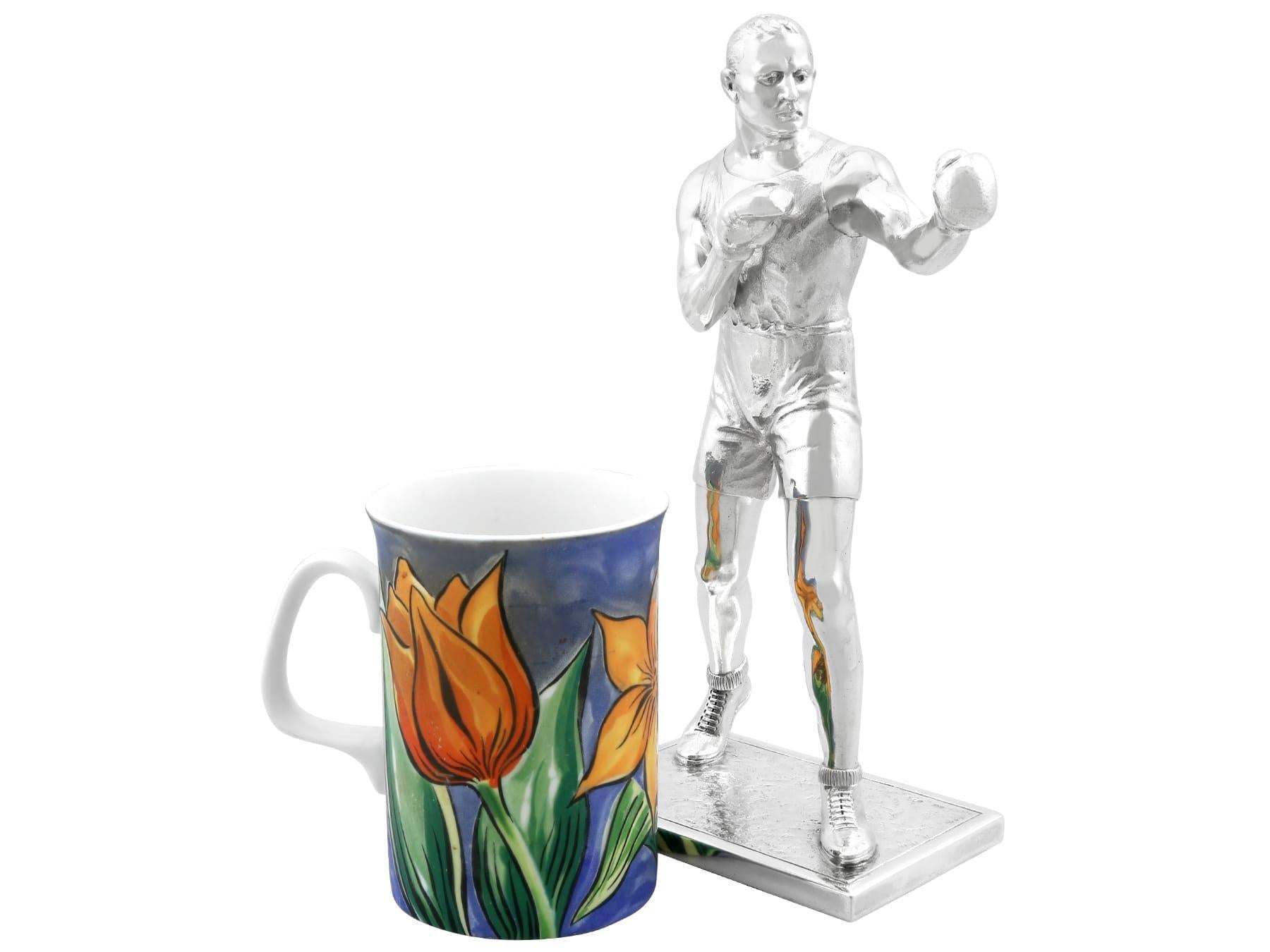 Inglese Antica statua del pugile in argento sterling di Giorgio VI in vendita