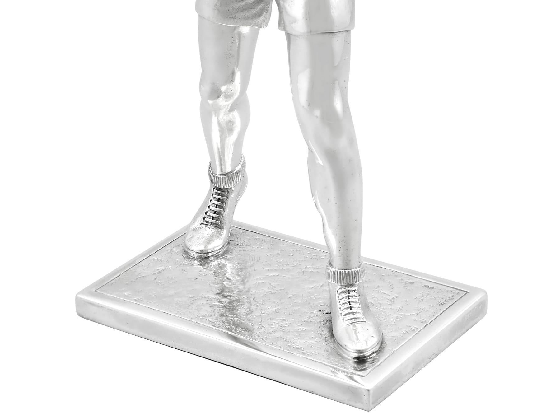 Argento 925 Antica statua del pugile in argento sterling di Giorgio VI in vendita