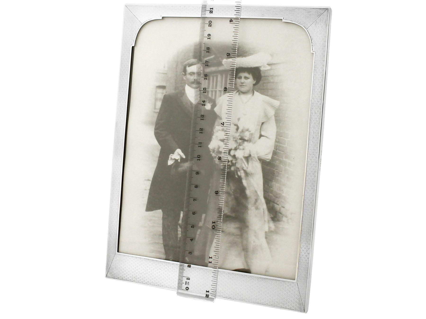 Antique George VI Sterling Silver Photograph Frame For Sale 3
