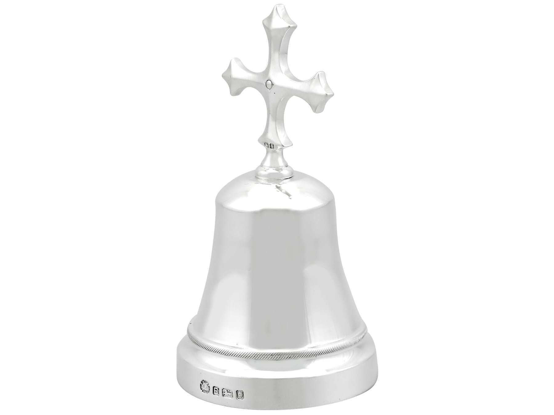 Anglais Bell de table ancienne en argent sterling George VI (1937) en vente