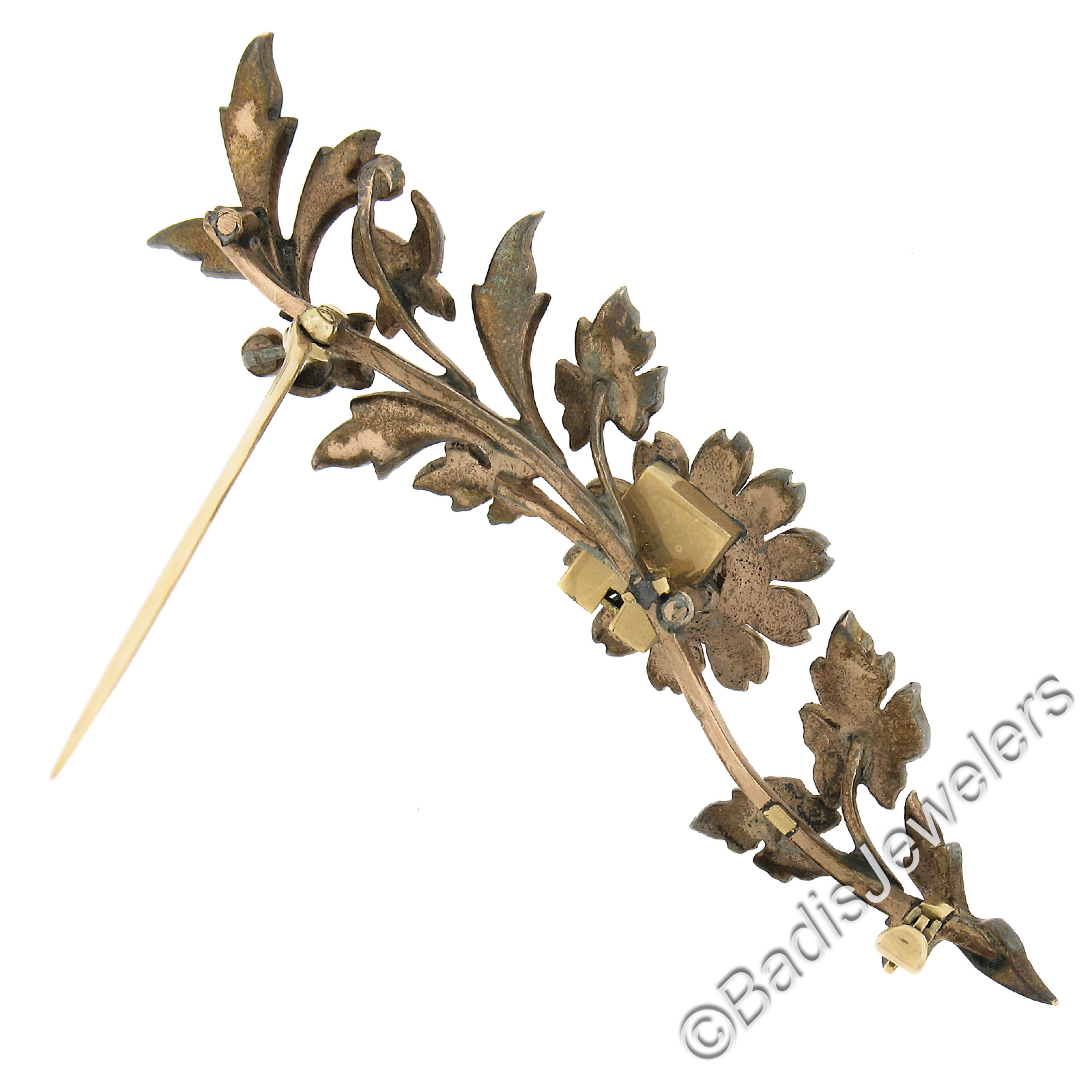 Broche géorgienne ancienne en or et argent 12k avec diamants et rubis, branche florale et vigne Pour femmes en vente