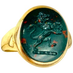 Antique Georgian 14 Karat Gold and Bloodstone Lion Crest Intaglio Signet Ring