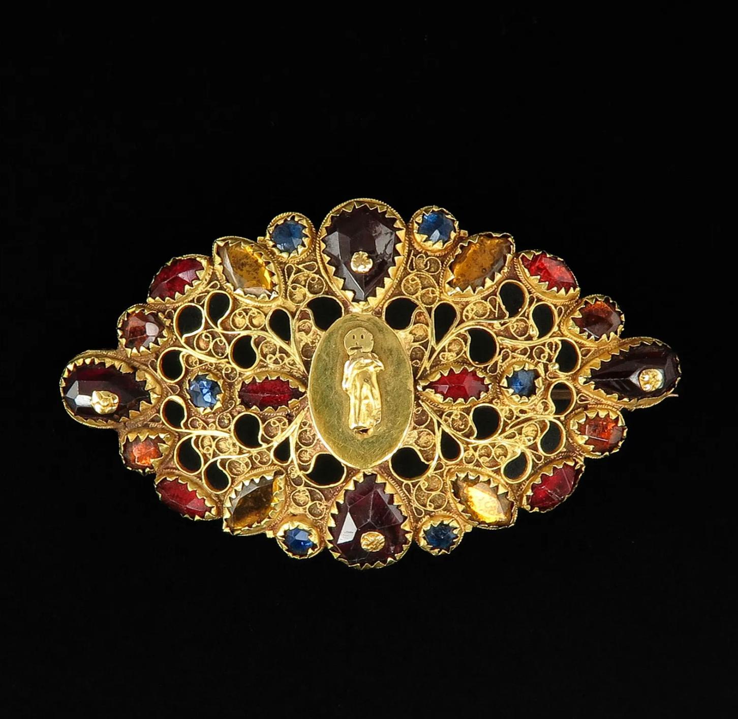 Antique Georgian 14K Gold Dutch Brooch with Garnet and Colored Stones For Sale 7