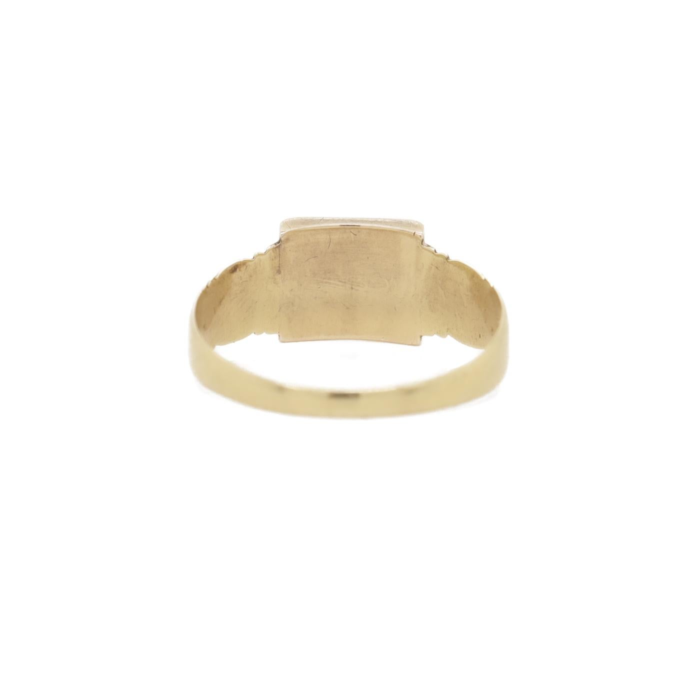 Antique Georgian 14K Gold Mourning Ring with Braided Hair For Sale 6