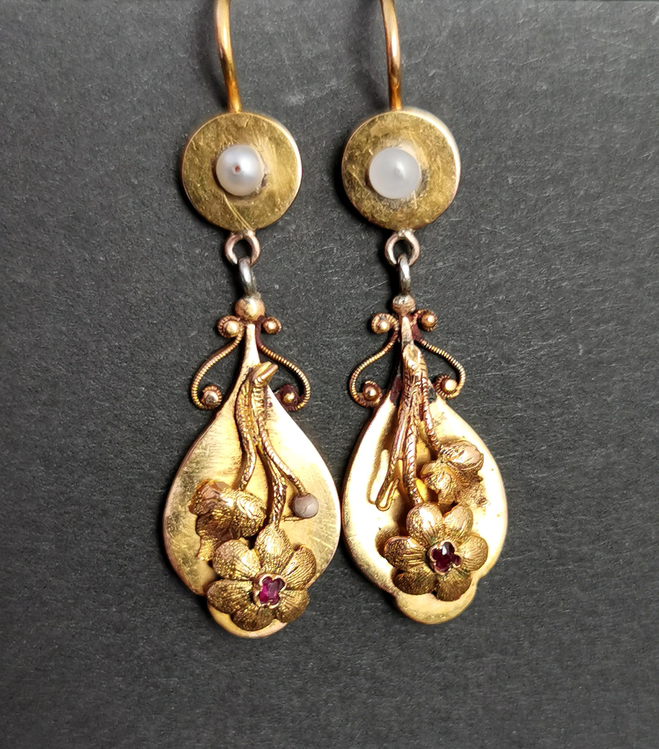 Antique Georgian 18 Karat Yellow Gold Drop Earrings, Ruby, Floral  5