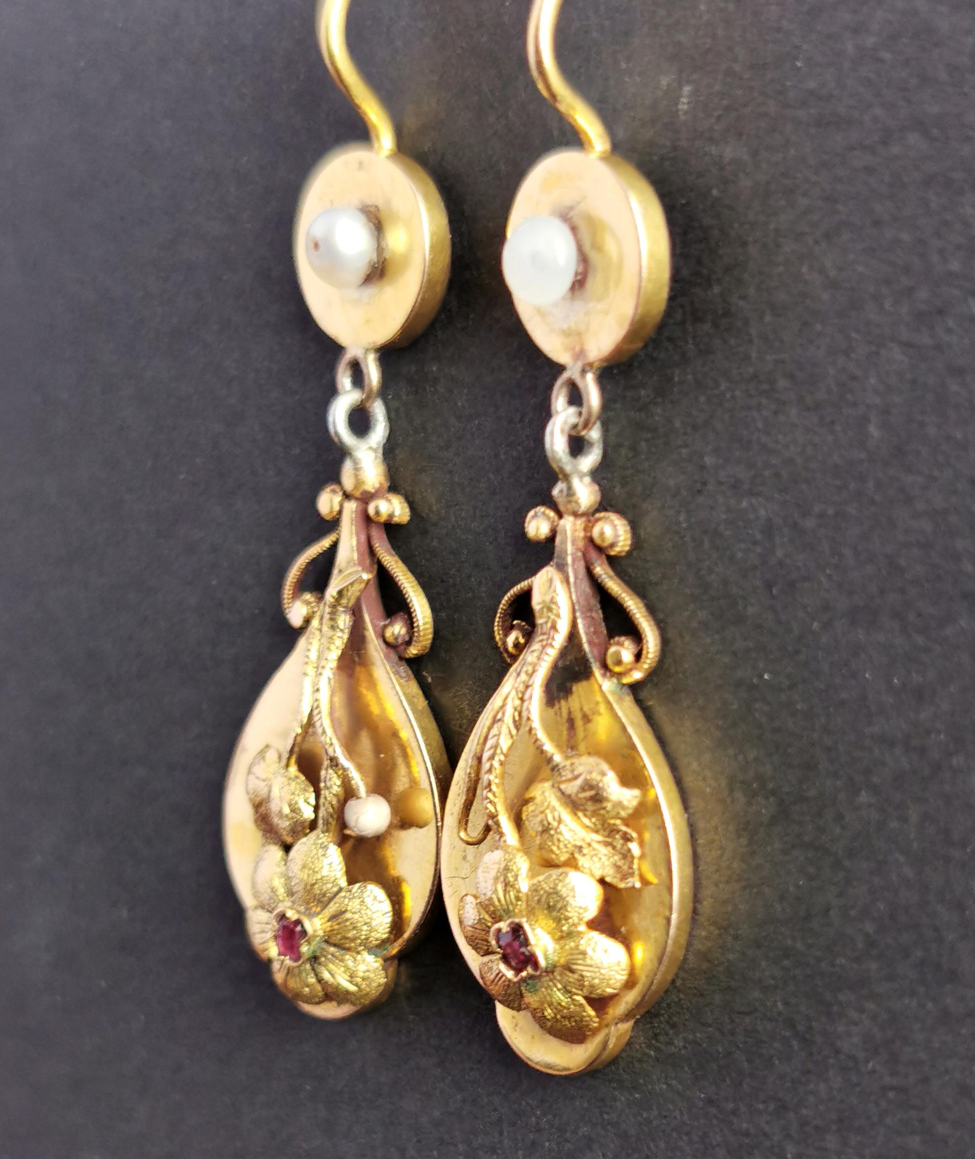 Antique Georgian 18 Karat Yellow Gold Drop Earrings, Ruby, Floral  3