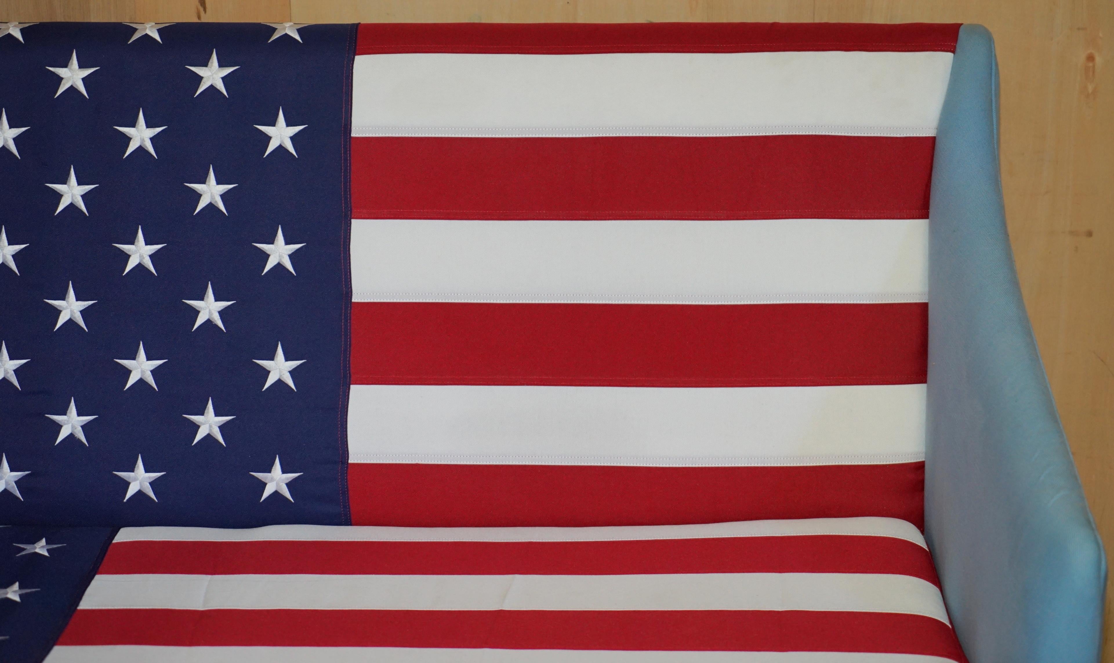 Hand-Crafted ANTIQUE GEORGIAN 1820 SOFA UPHOLSTERED WiTH AMERICAN FLAG STARS & STRIPES USA For Sale