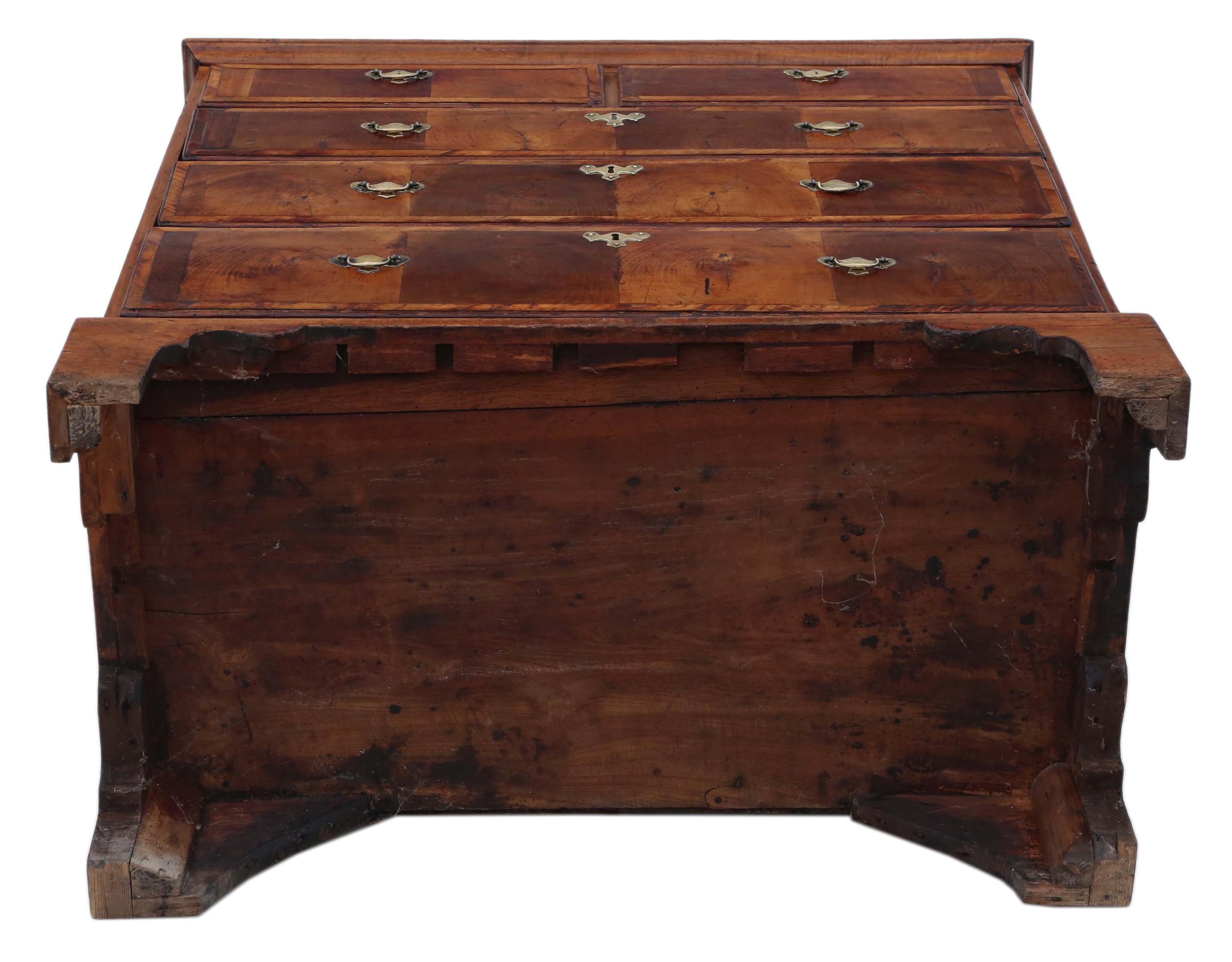 Antique Georgian 18th Century Oyster Walnut and Fruitwood Chest of Drawers For Sale 7