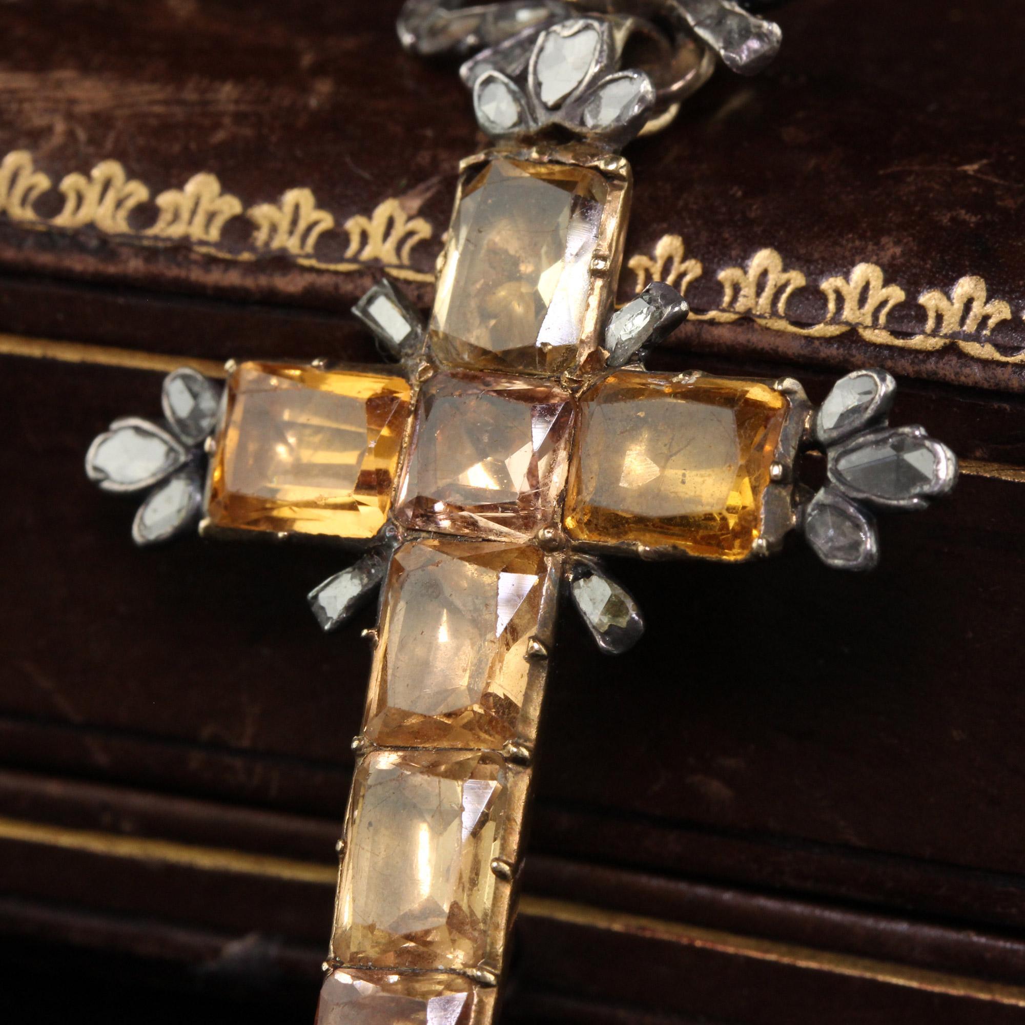 Colgante georgiano antiguo de oro y plata de 18 quilates con citrino y diamante talla rosa en forma de cruz Corte rosa en venta