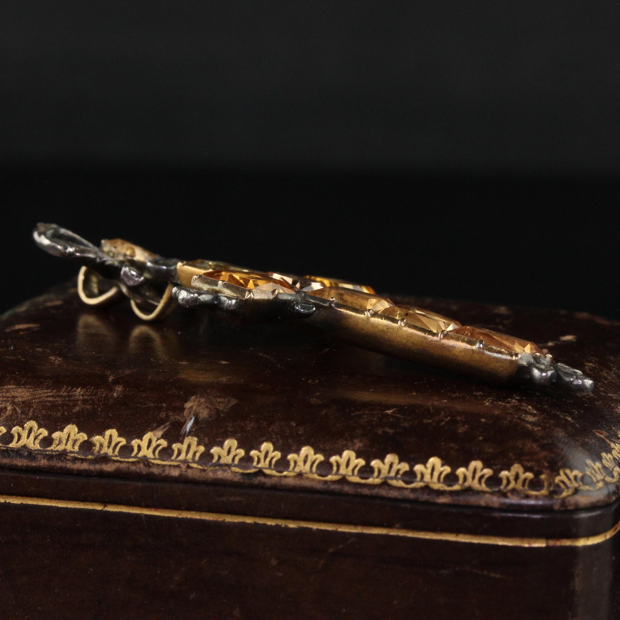 De las mujeres Colgante georgiano antiguo de oro y plata de 18 quilates con citrino y diamante talla rosa en forma de cruz en venta