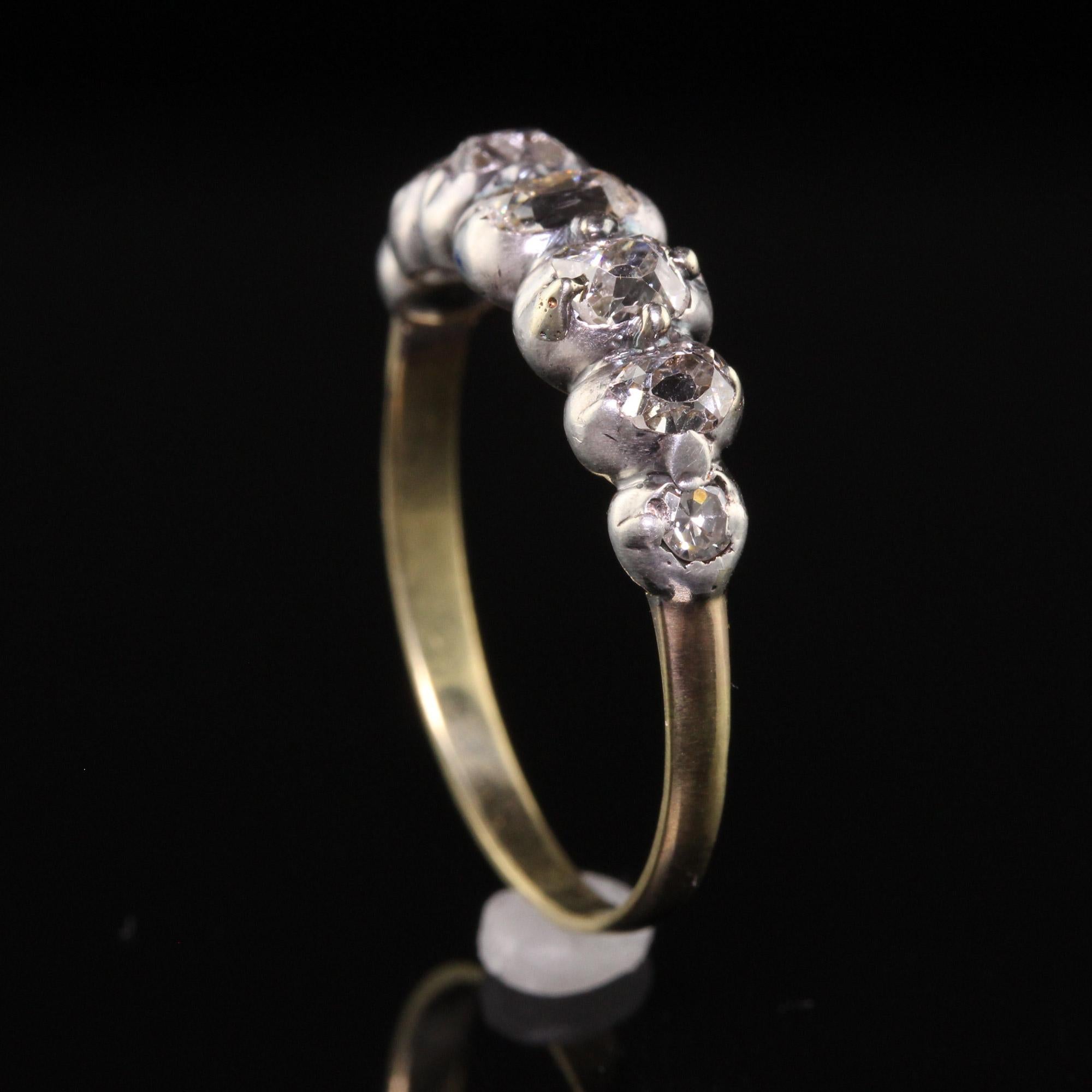 Femenino o masculino Antigua banda georgiana de oro amarillo de 18 quilates y plata con diamantes talla antigua