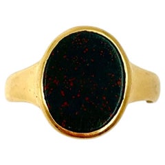 Antique Georgian 18K Yellow Gold Oval Bloodstone Signet Ring