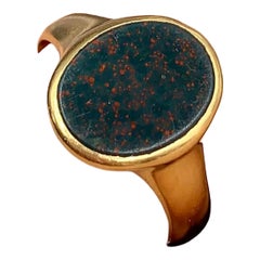 Antique Georgian 18K Yellow Gold Oval Bloodstone Signet Ring