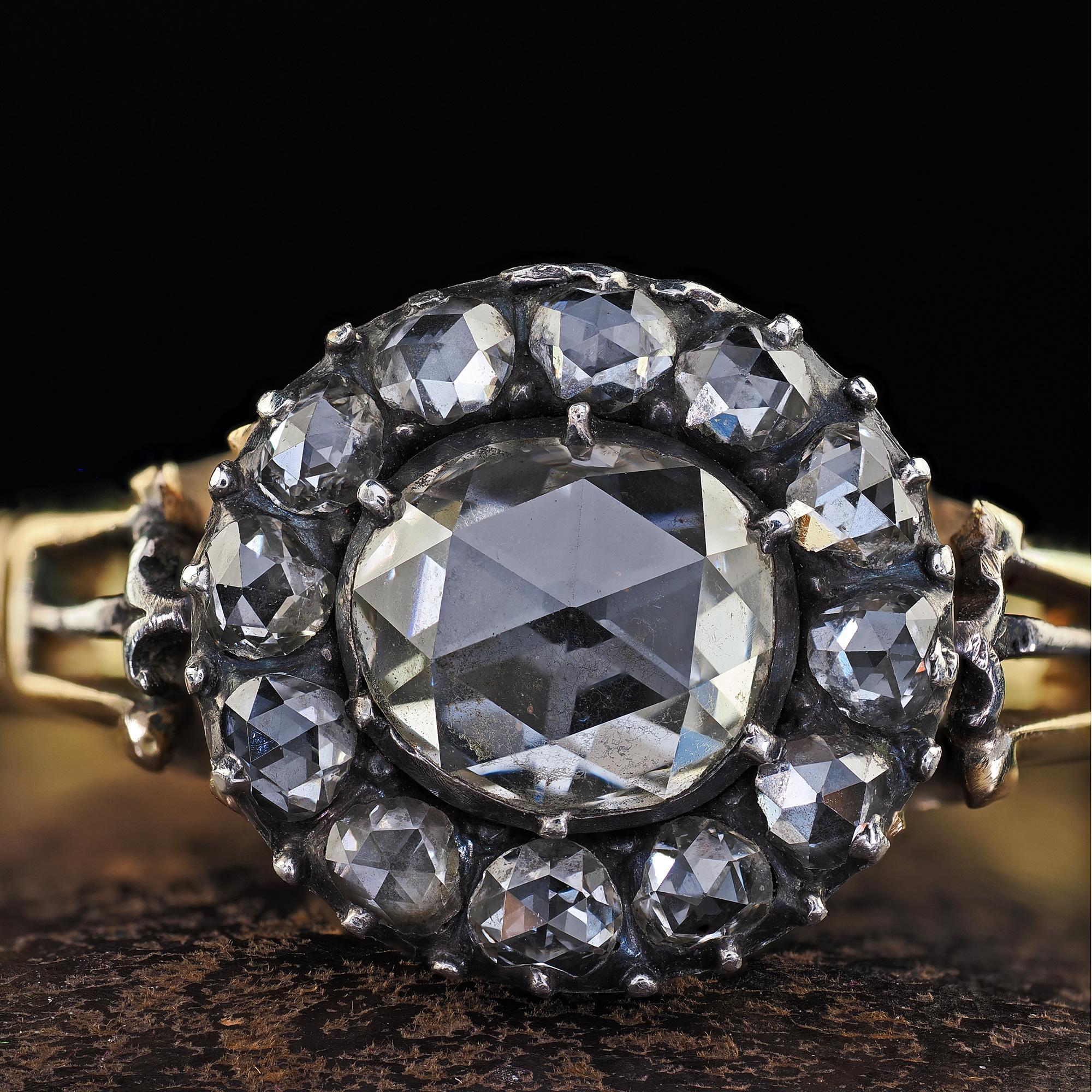 Antiker georgianischer Verlobungsring aus 18 Karat Gelbgold mit Diamant-Halo im Rosenschliff 1