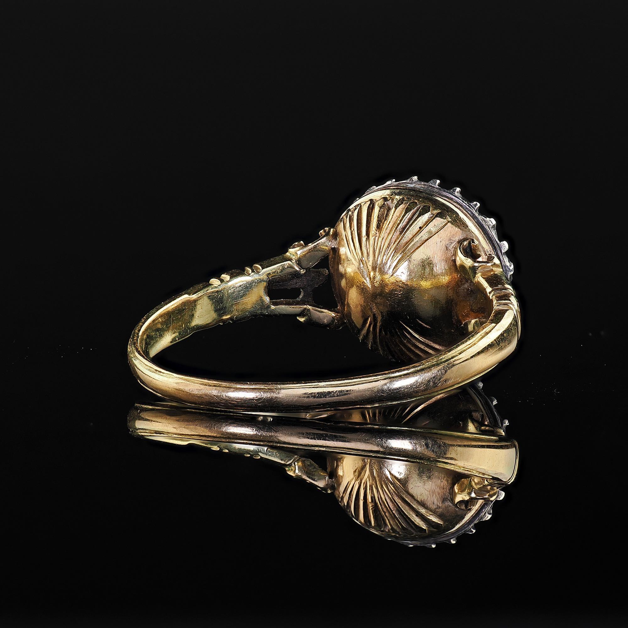 Antiker georgianischer Verlobungsring aus 18 Karat Gelbgold mit Diamant-Halo im Rosenschliff 4