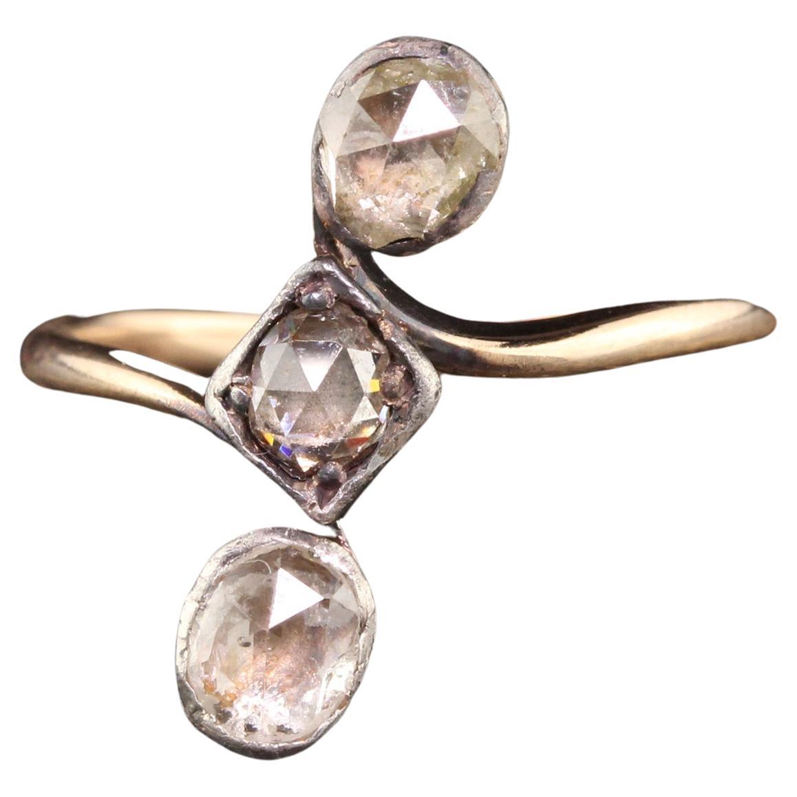 Antique Georgian 18K Yellow Gold Silver Top Rose Cut Diamond Three Stone Ring For Sale